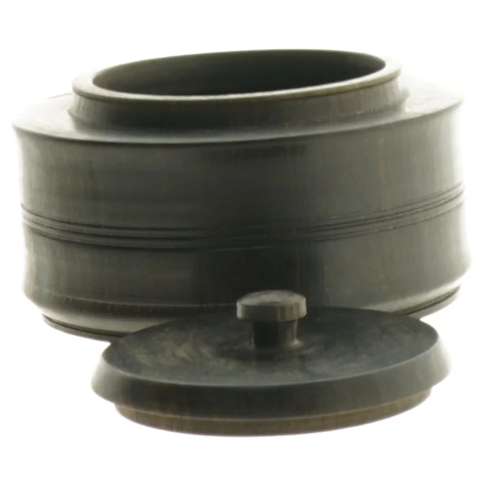 Gl. træ æske med låg (str. Ø. 11 cm. h 6 cm)