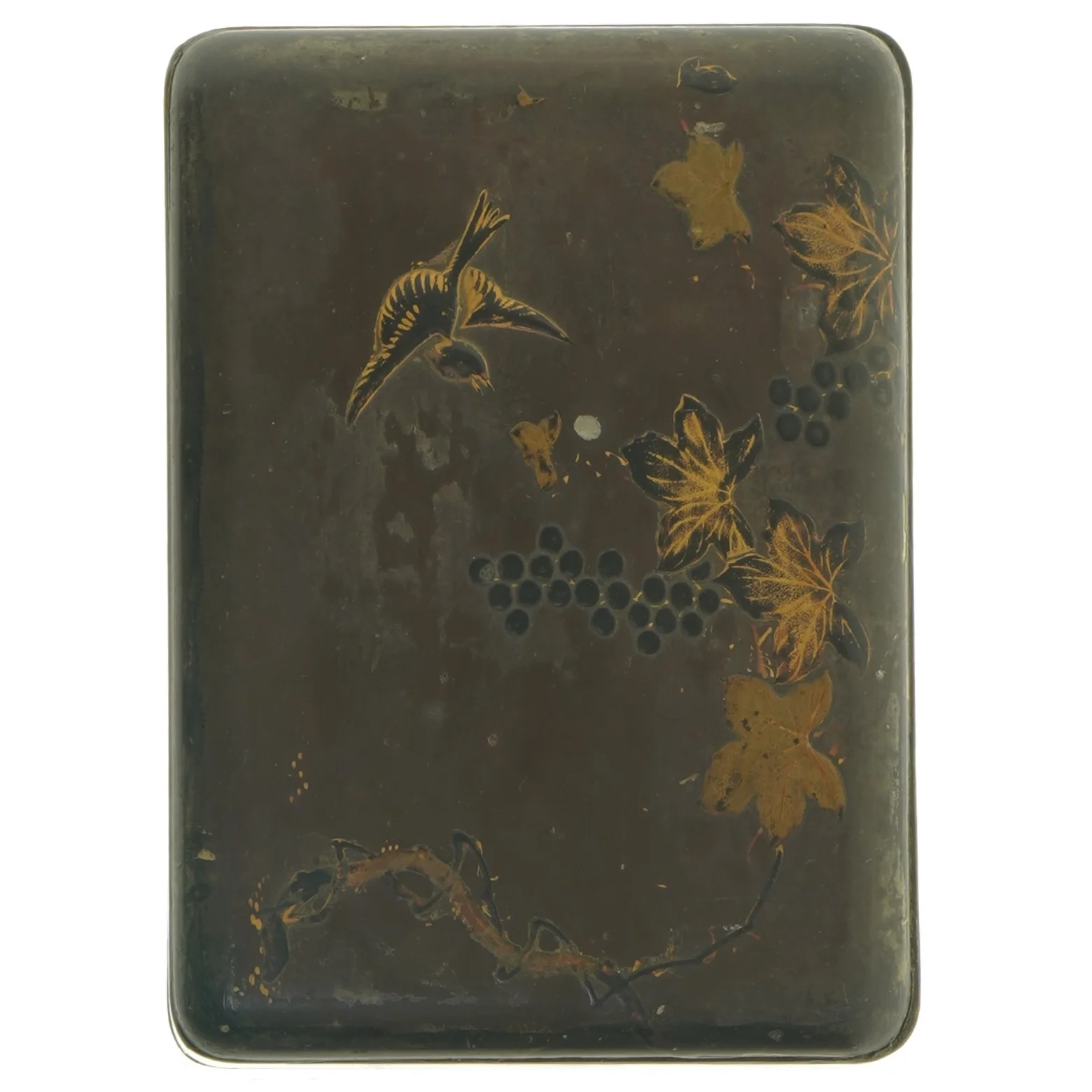 Vintage trææske med præget dekoration (str. 20 x 14,5 x 9 cm)