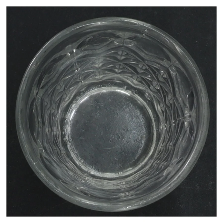 Gl. Drikkeglas (str. H. 10 cm. ø 8 cm)