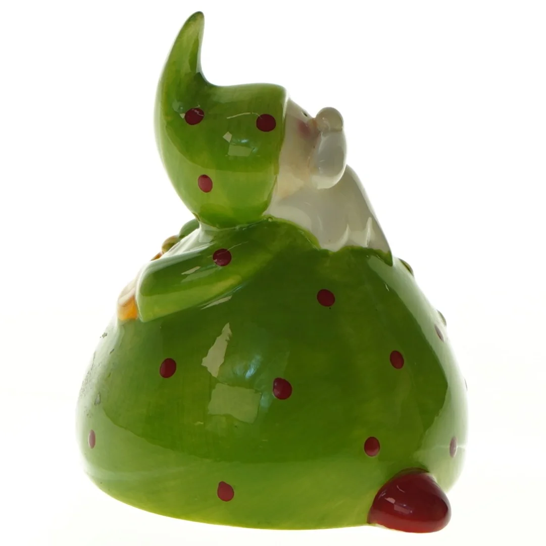 Keramiknisse med lysgrøn kappe