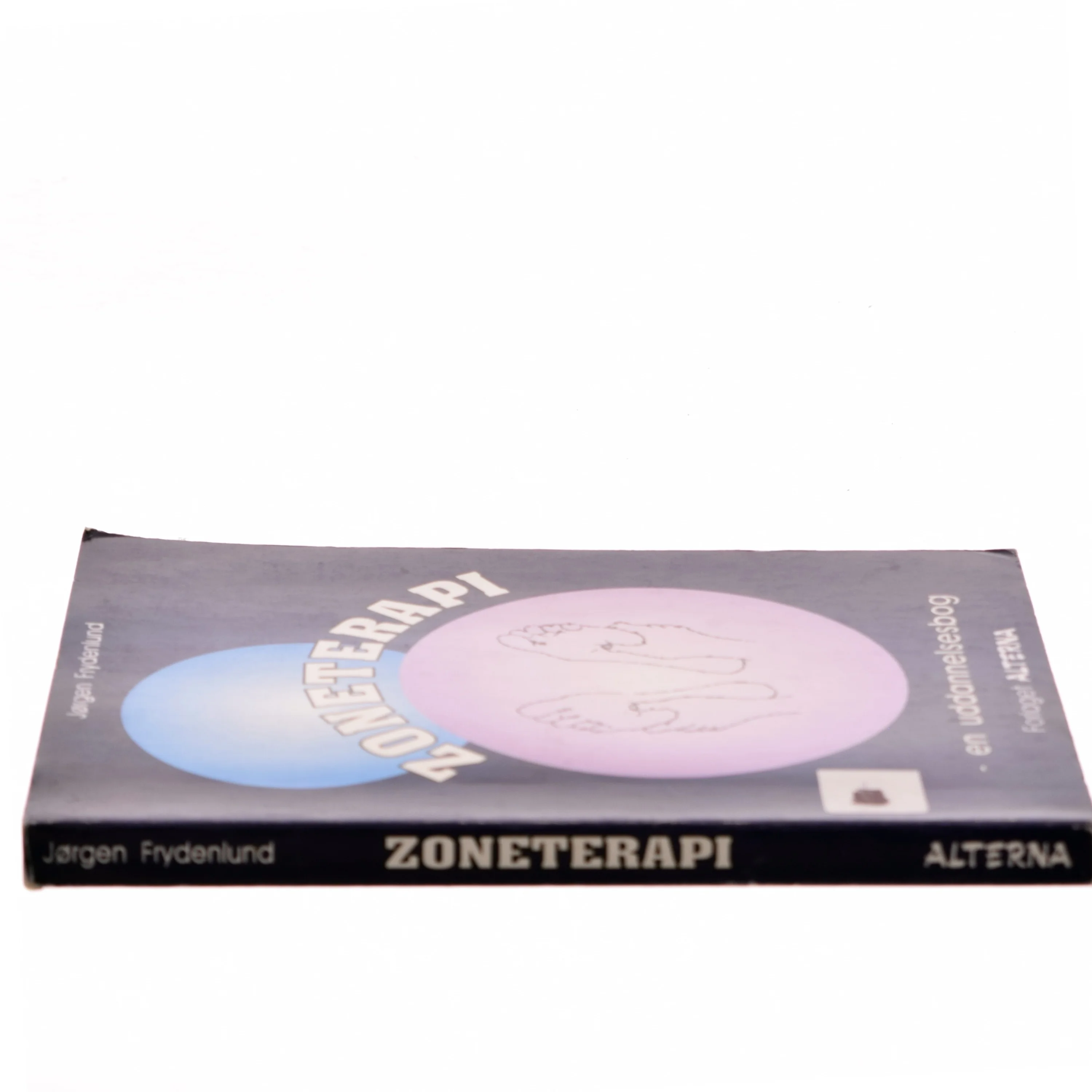 Zoneterapi : en uddannelsesbog i zoneterapibehandling af Jørgen Frydenlund (Bog)