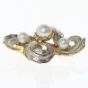 Vintage broche med perler (str. 4 x 3 cm)