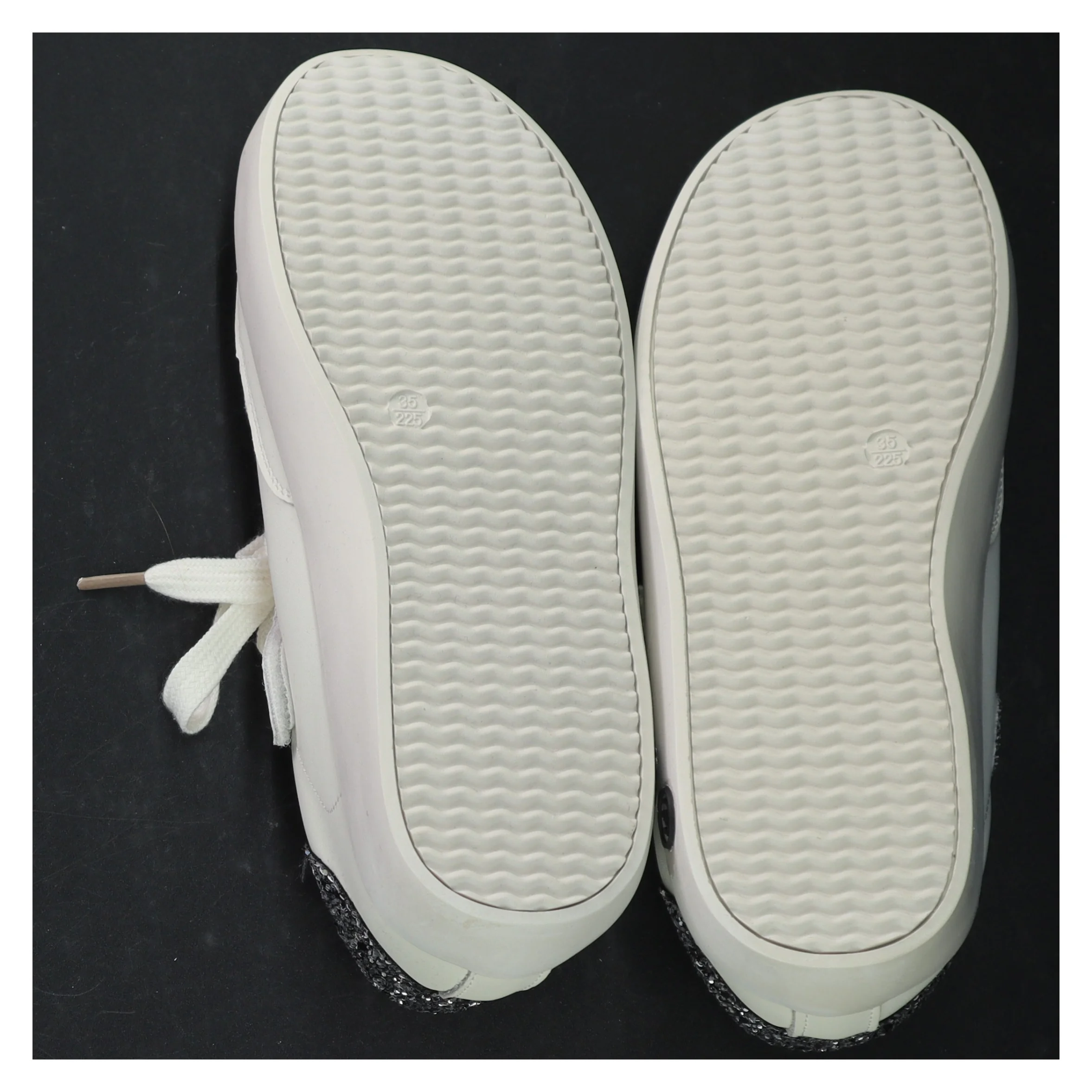 Glitrende sneakers fra Ccdb Star (str. 35 )