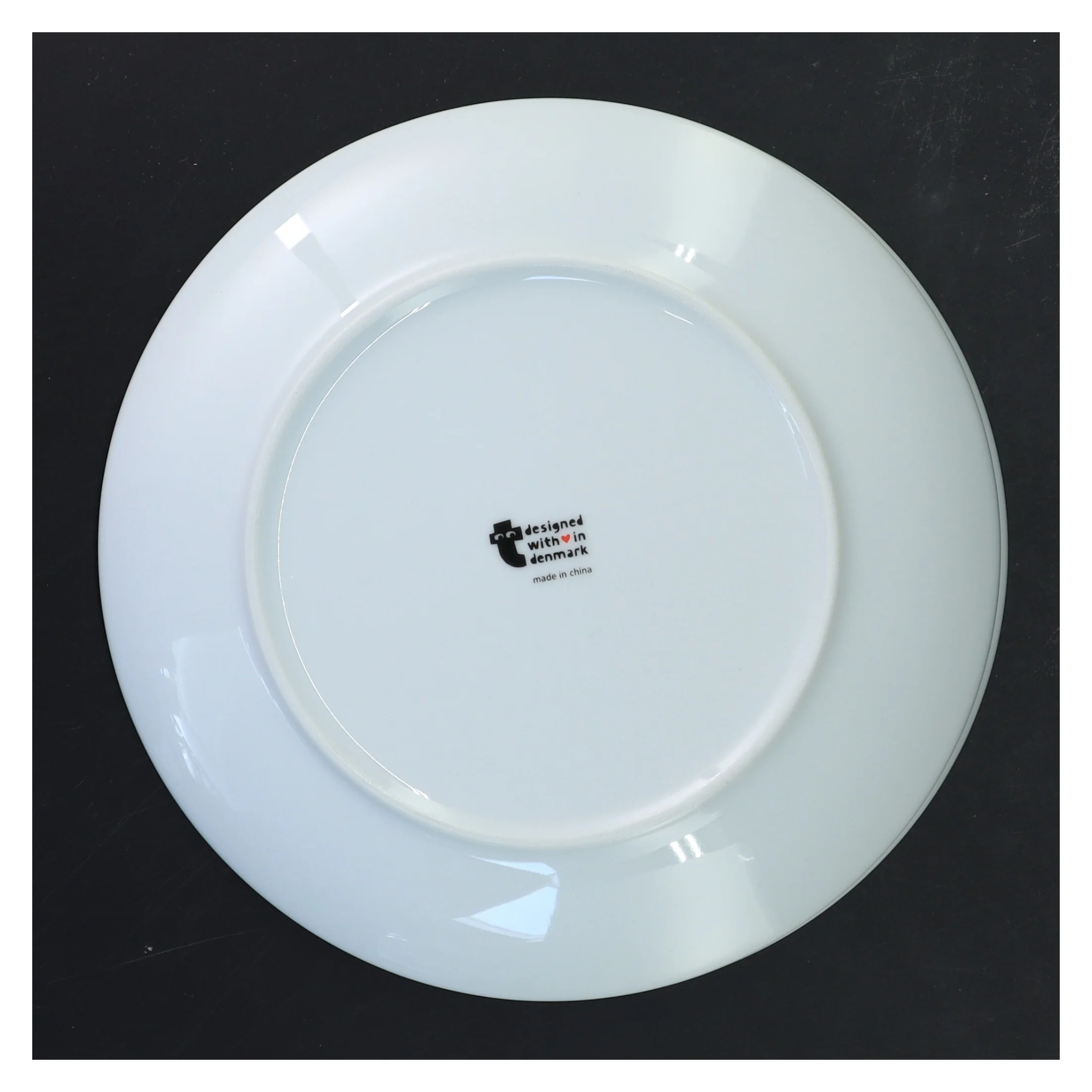 Jule tallerkener med motiver fra Flying Tiger (str. 2 stk Ø 20,5 cm)