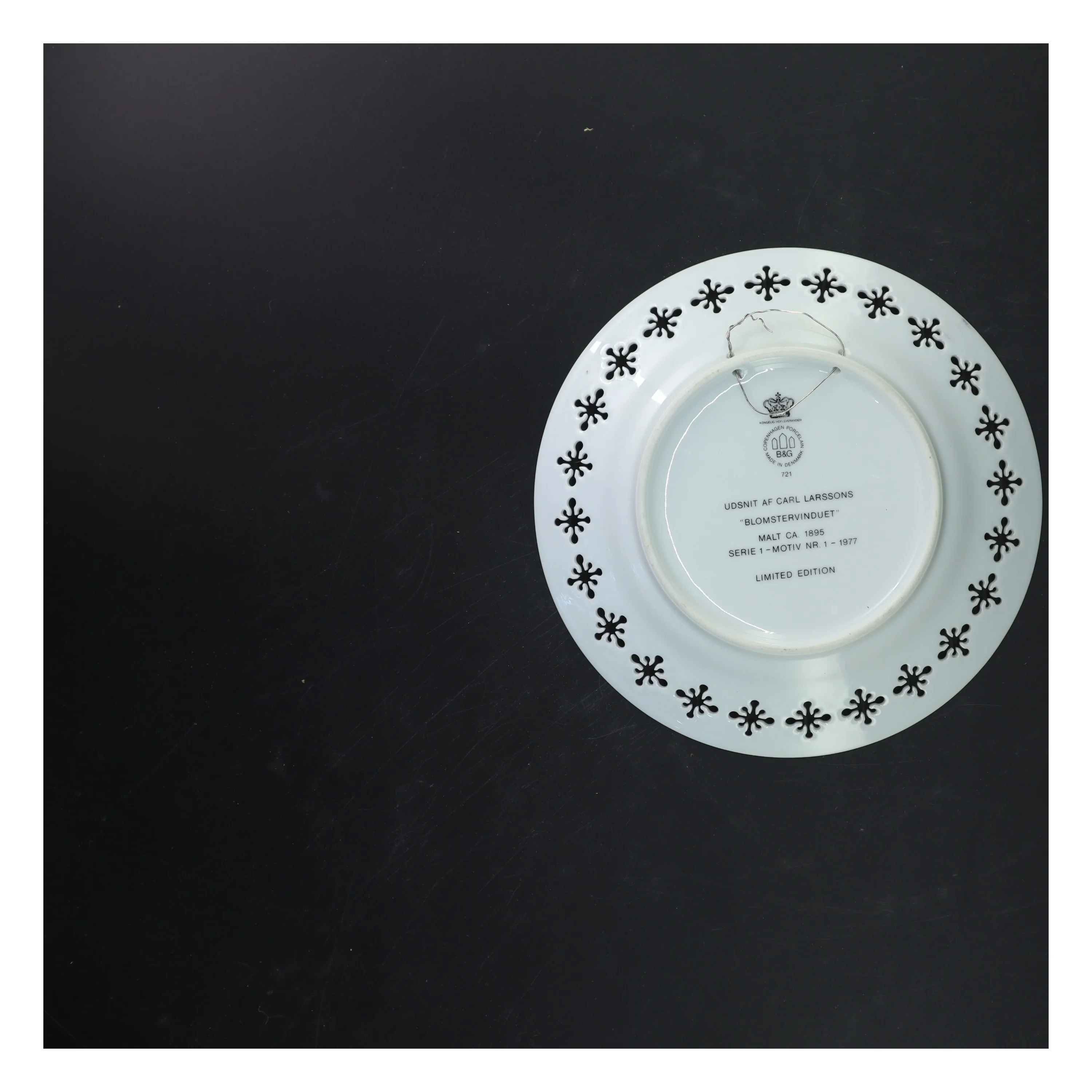 Limited Edition Carl Larsson Dekorationstallerken fra B&G (str. Ø 22 cm)