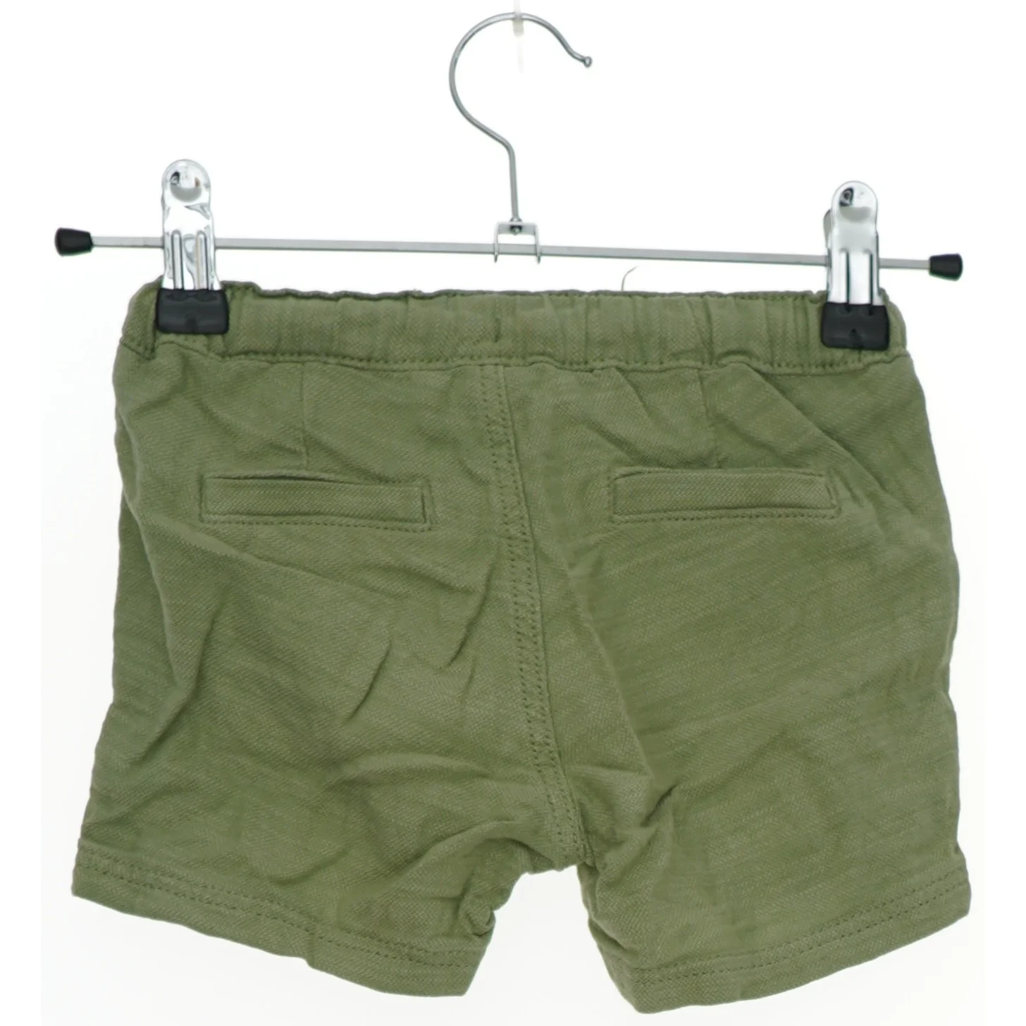 Korte grønne bukser med elastisk talje fra H&M (str. 80)