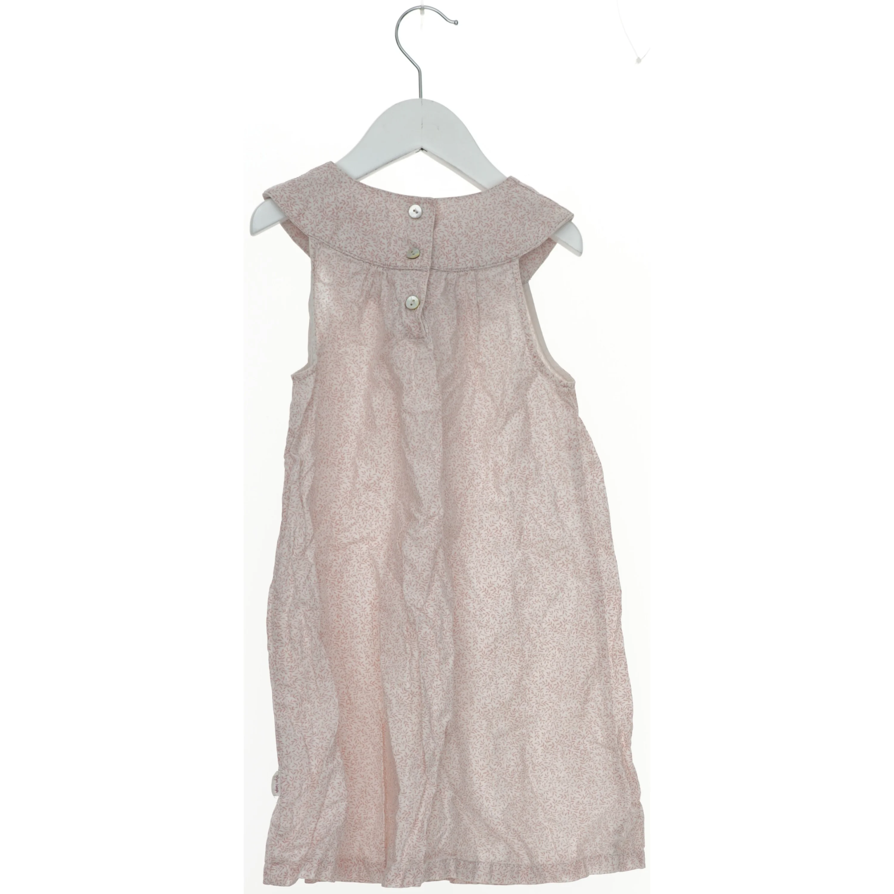 Lyserød kjole med blomsterdekorationer fra Aya Naya (str. 110)