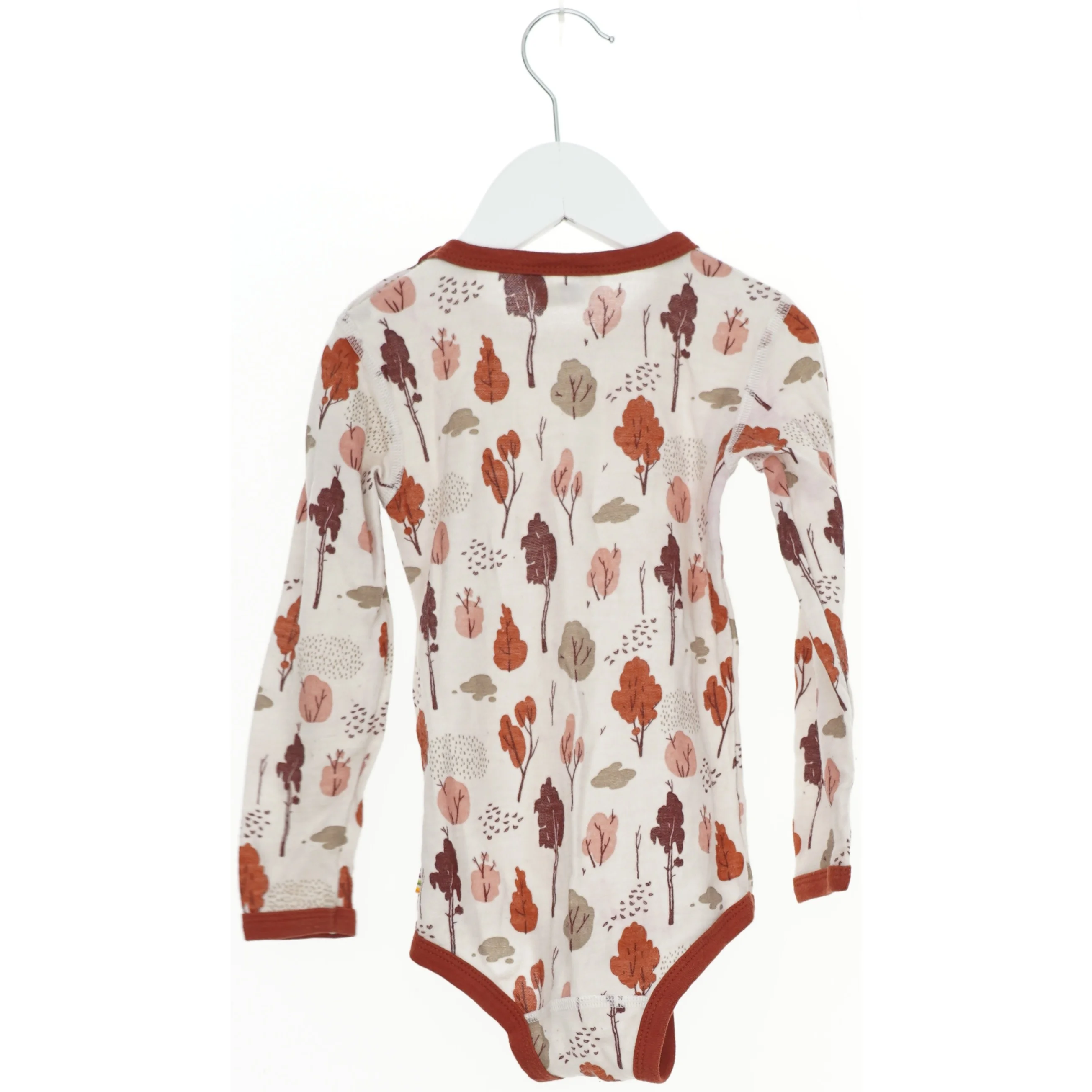 Body med træprint fra Joha (str. 104)