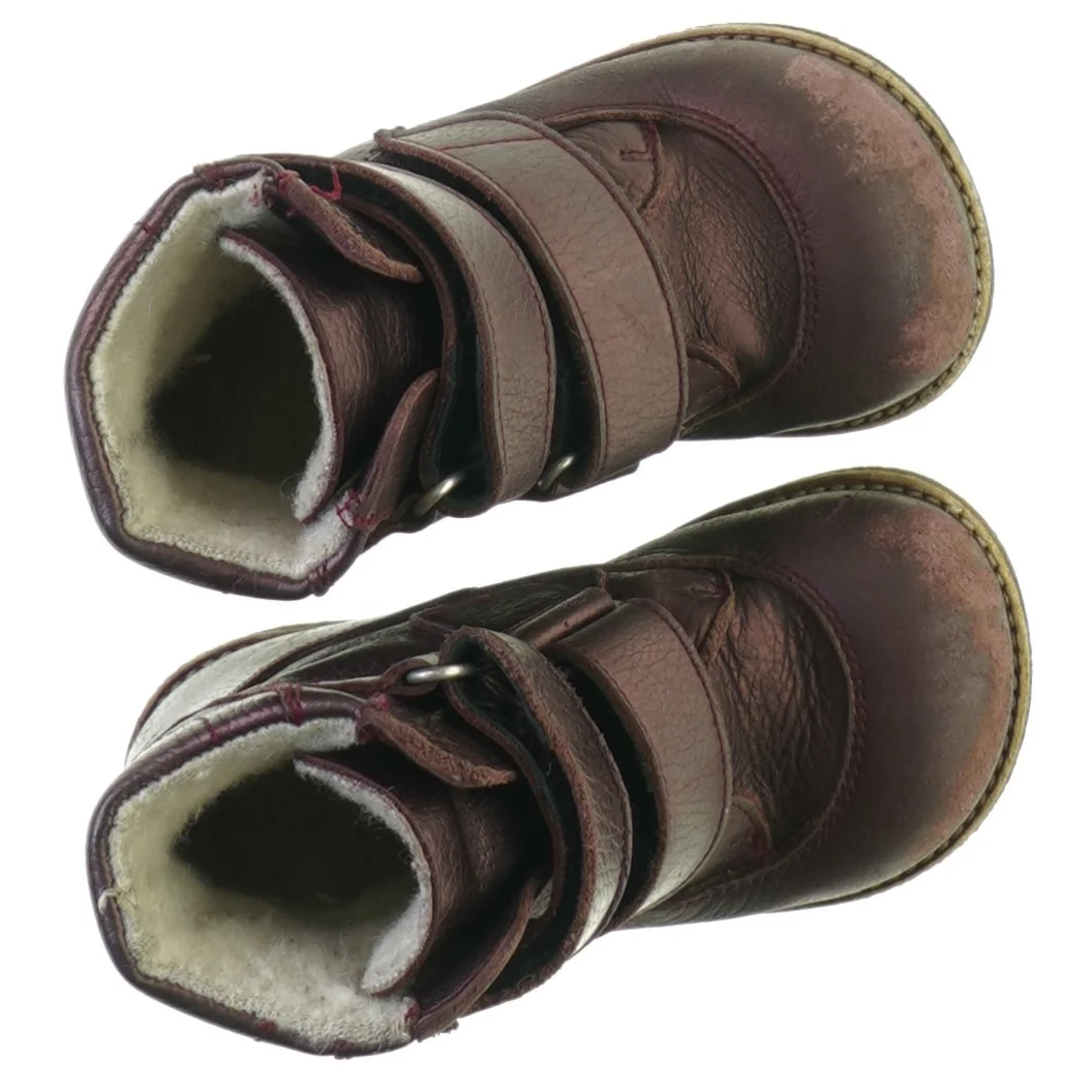 Sko fra Angulus (str. 25)