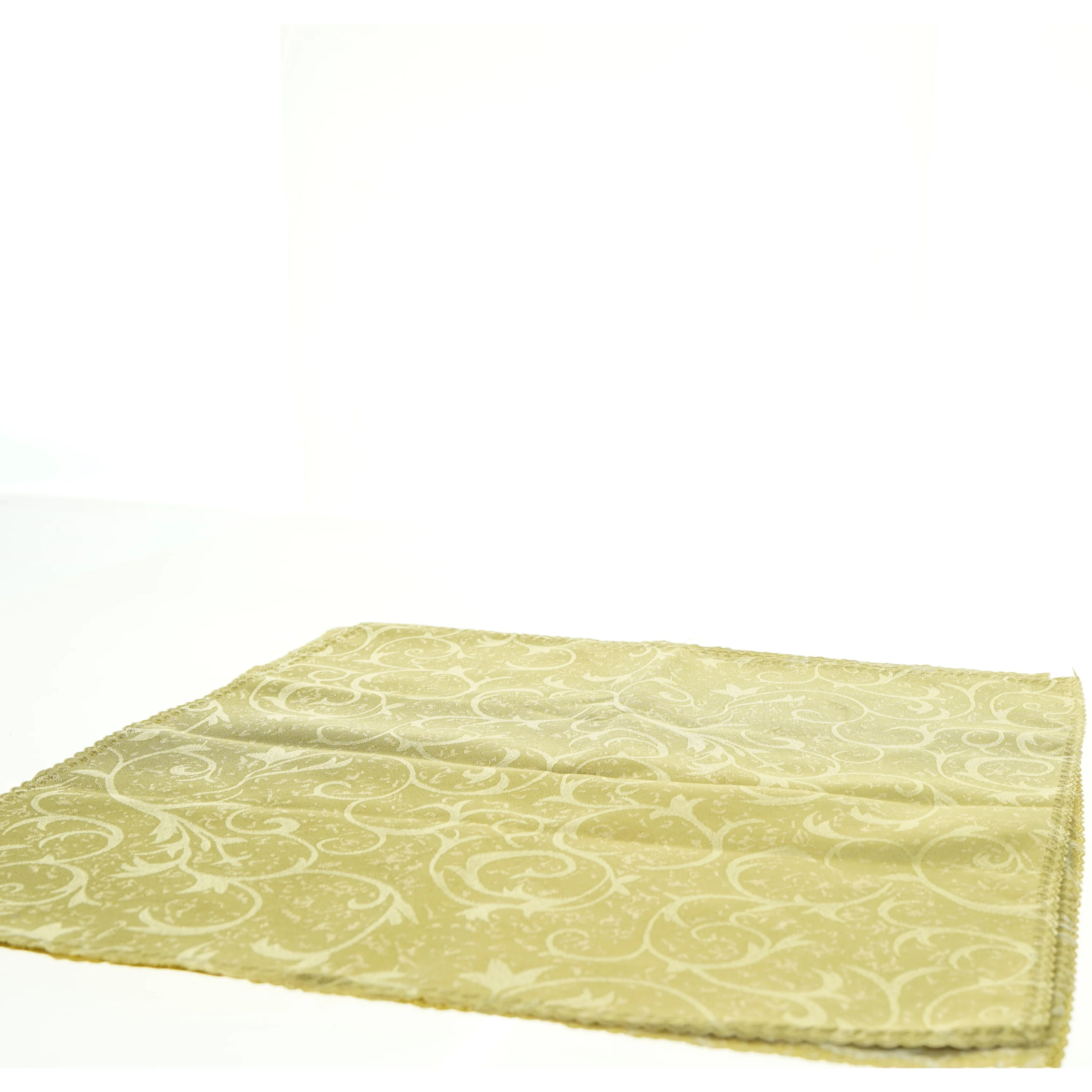 Broderet servietter (str. Cirka 47,47 cm)