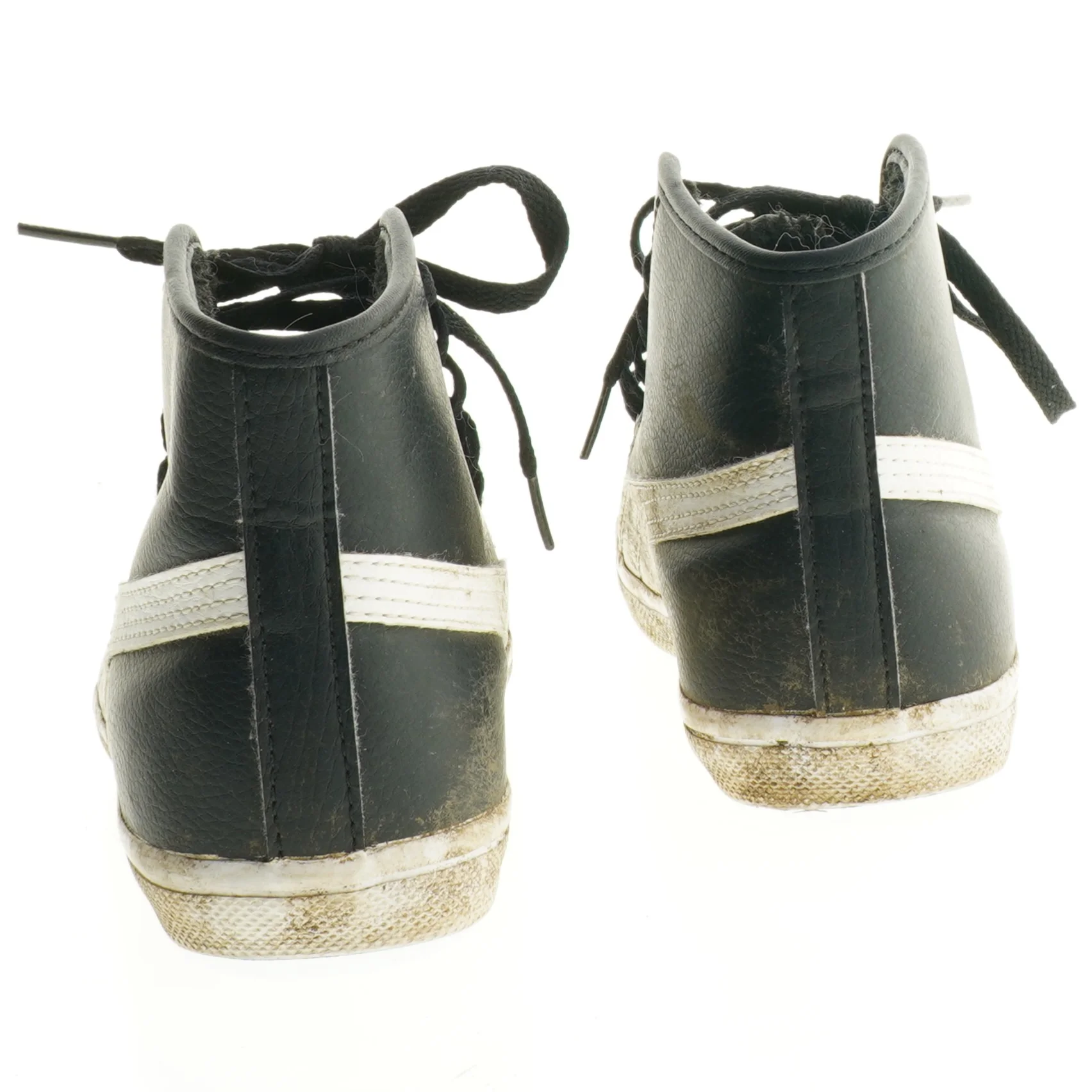 Sorte sneakers (str. 36)