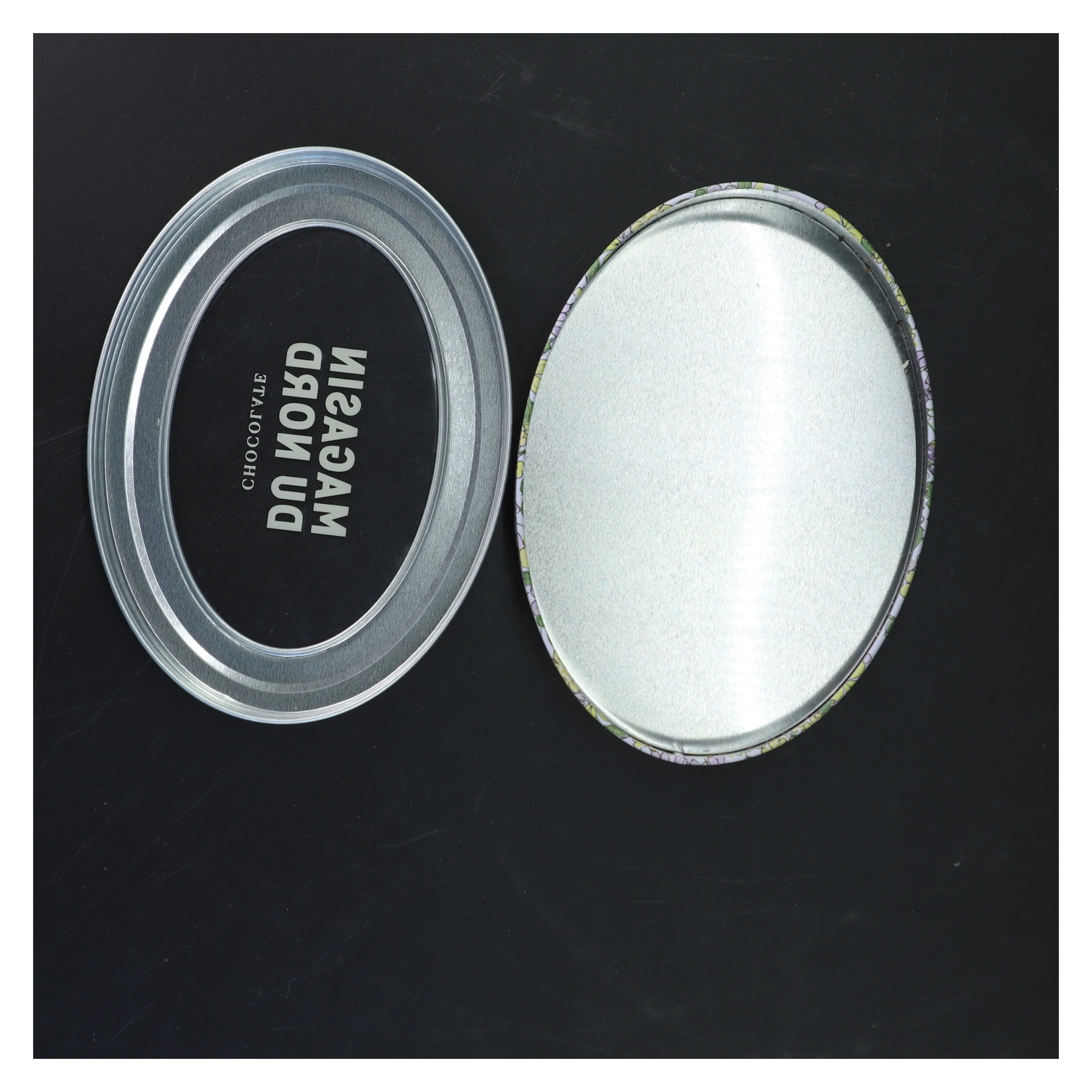 Metal kagedåse fra Magasin du Nord (str. 18x13 cm)