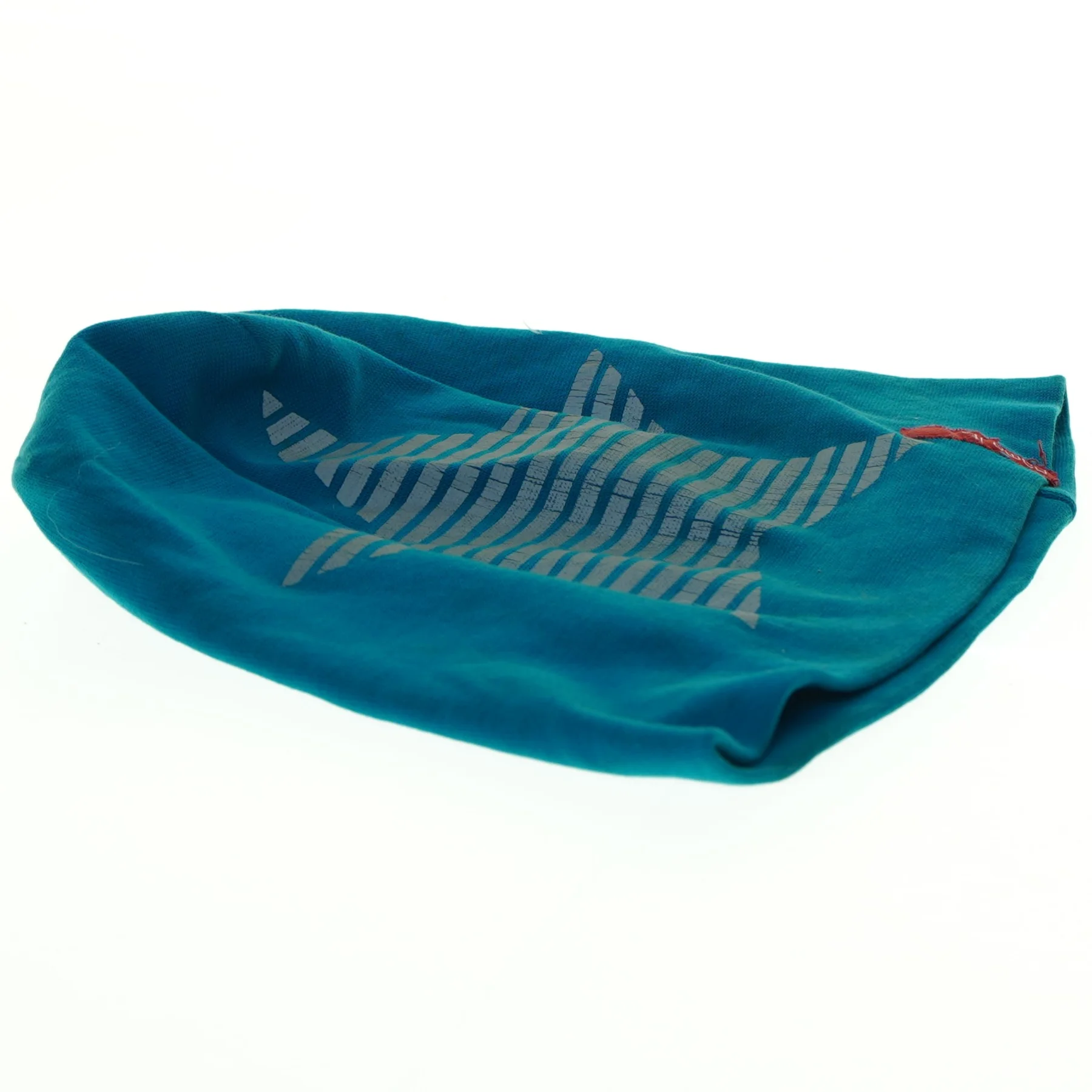 Blå børnehue med stjerneprint fra Name it (str. 49 til 50)