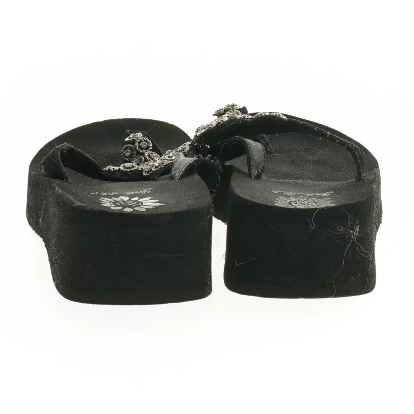 Sorte platform flip-flops med dekoration fra Yellowbox (str. Længde, 27 cm)