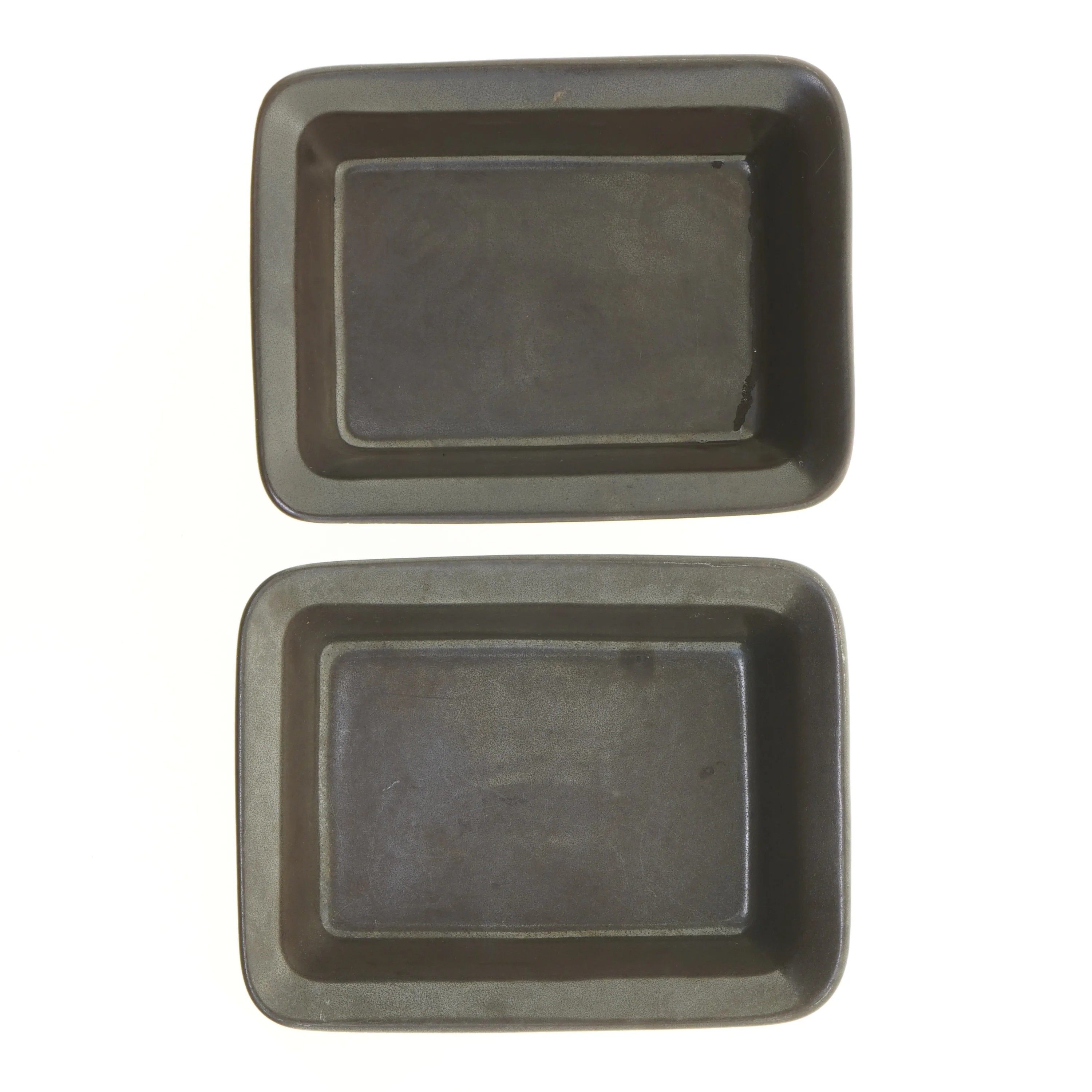 Ildfaste fade fra Höganäs (str. 24 x 18,5 x 5 cm)