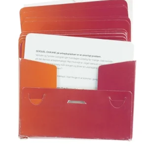 Spil om seksuel chikane 'Over stregen' (str. 16x11 cm)