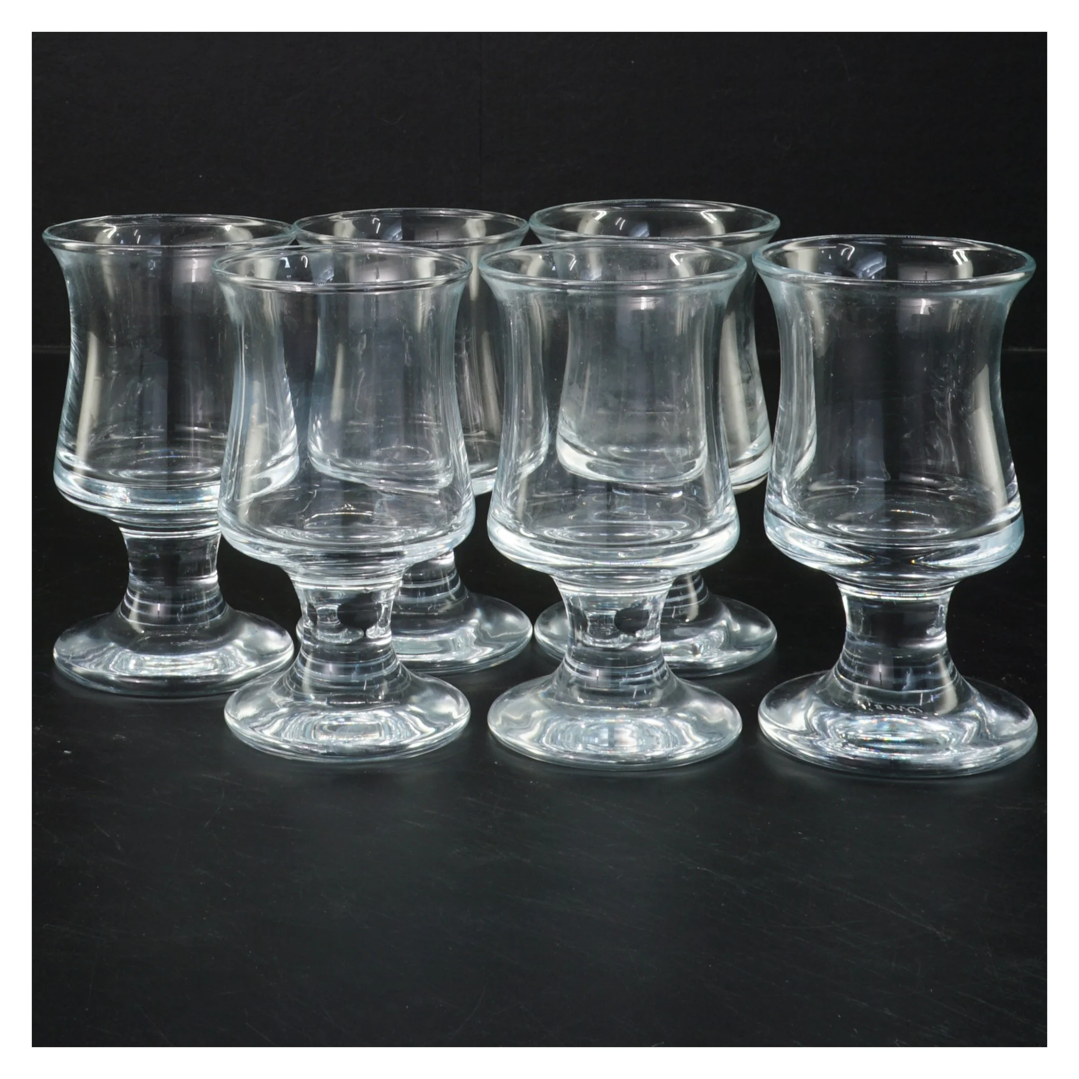 Holmegaard - Seks glas på fod (str. Ø 6x10,5 cm)