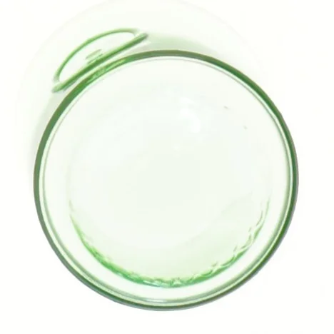 Grønt glas med indgraveret ansigt (str. 8 cm)