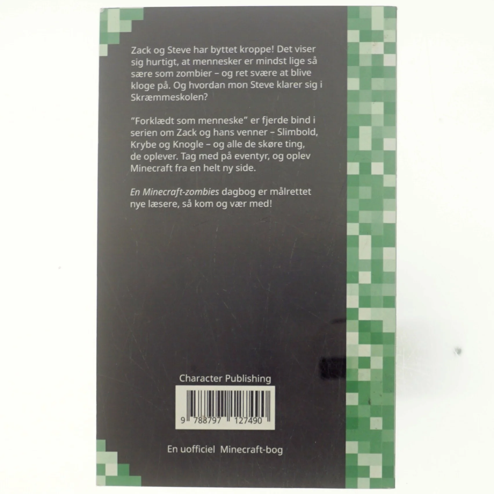 Forklædt som menneske af Zack Zombie (Bog)