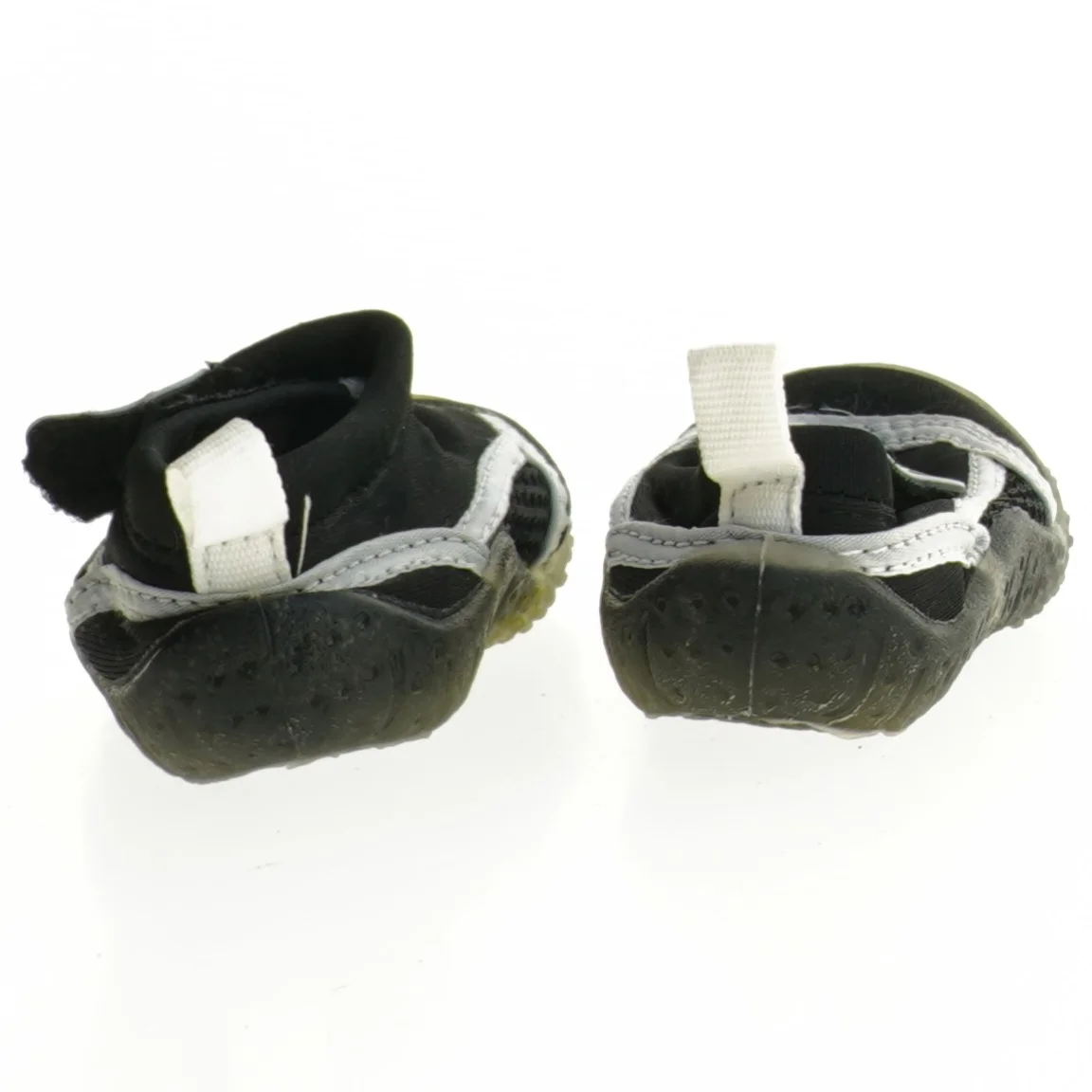 Svømmesko fra Swimpy (str. 20 21)