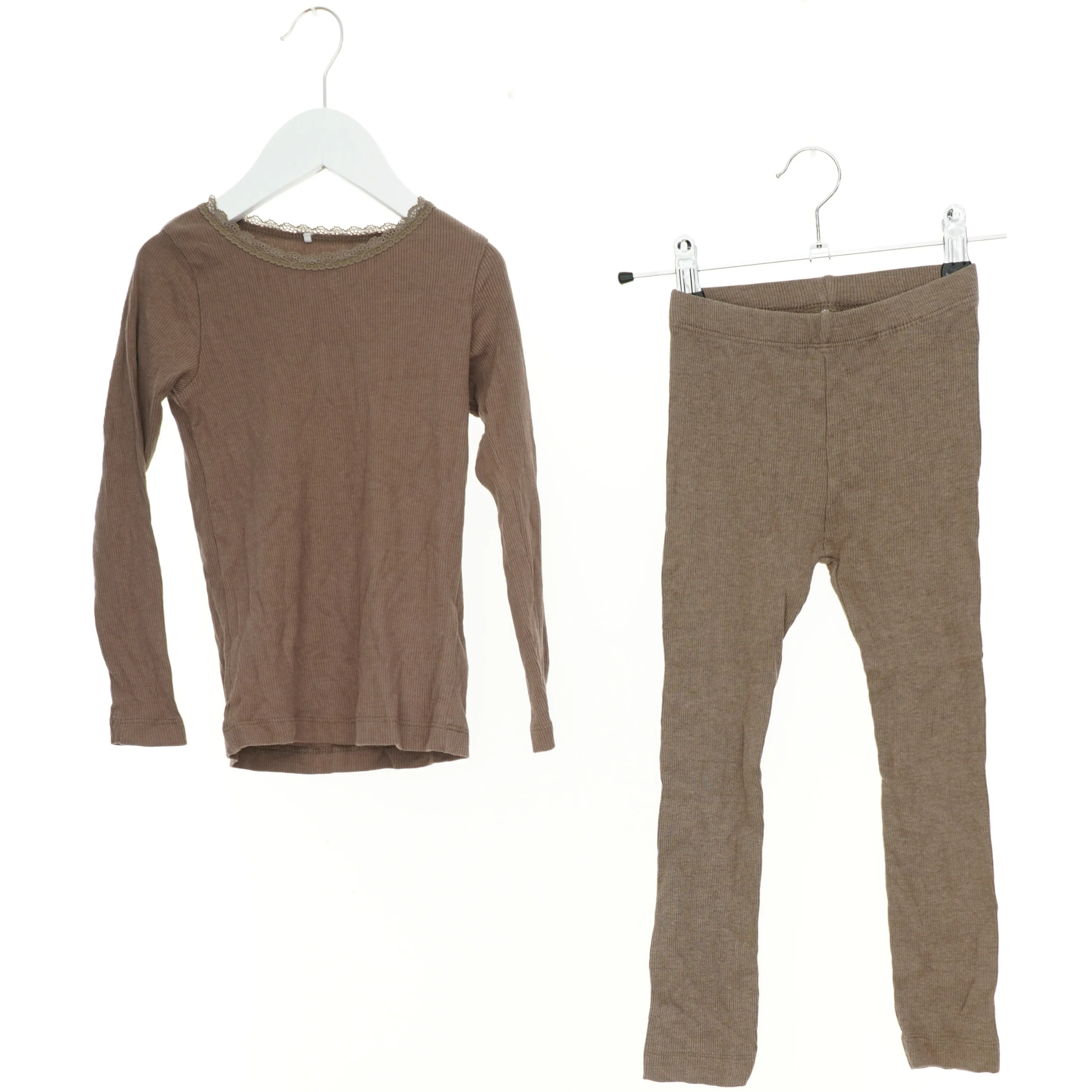 Sæt fra Name It (str. 104 cm)