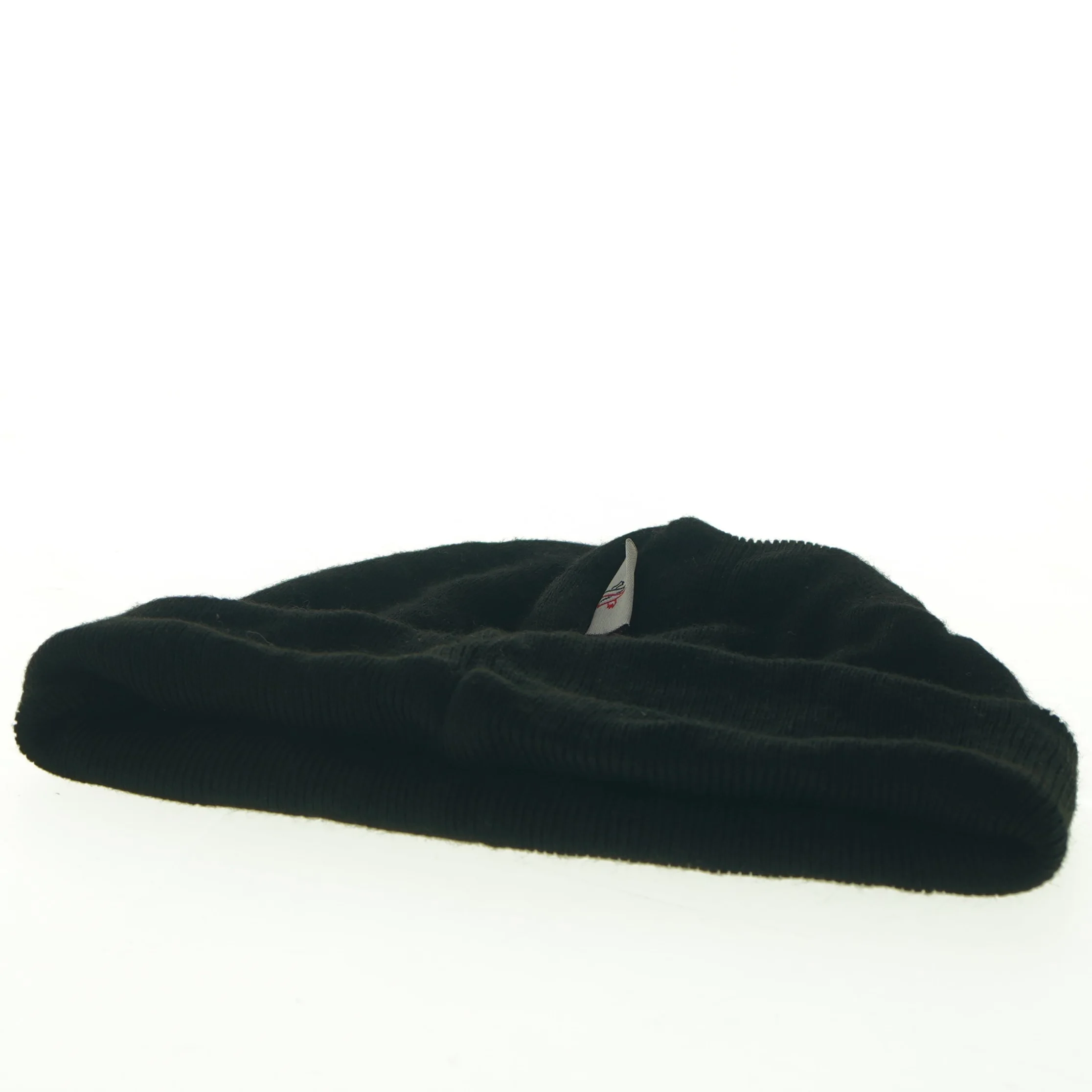 Strikhue i sort fra Moncler (str. 26 x 25 cm)