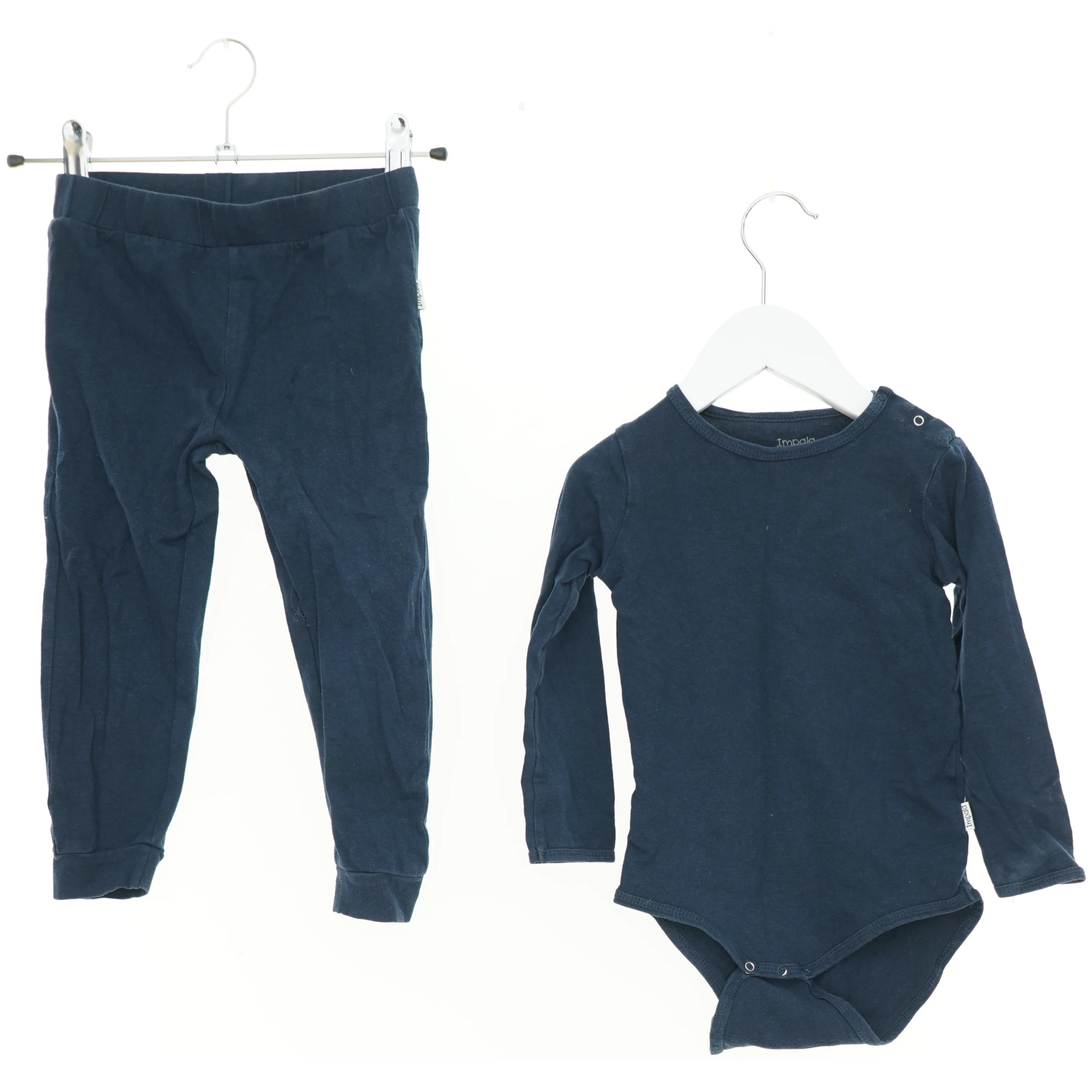 Sæt børnetøj fra Impala (str. 98 cm)