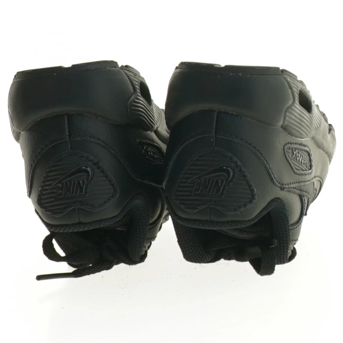 Sorte børnesneakers fra Nike (str. 25)