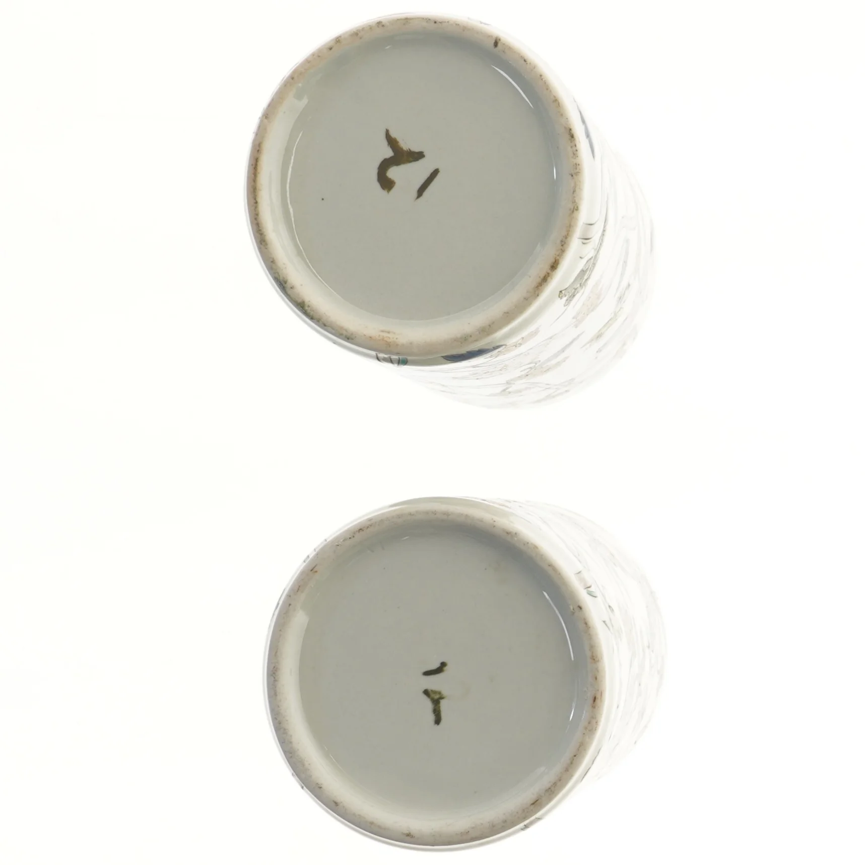 Dekorative vaser med blomsterdesign (str. Ø 11x29 cm)