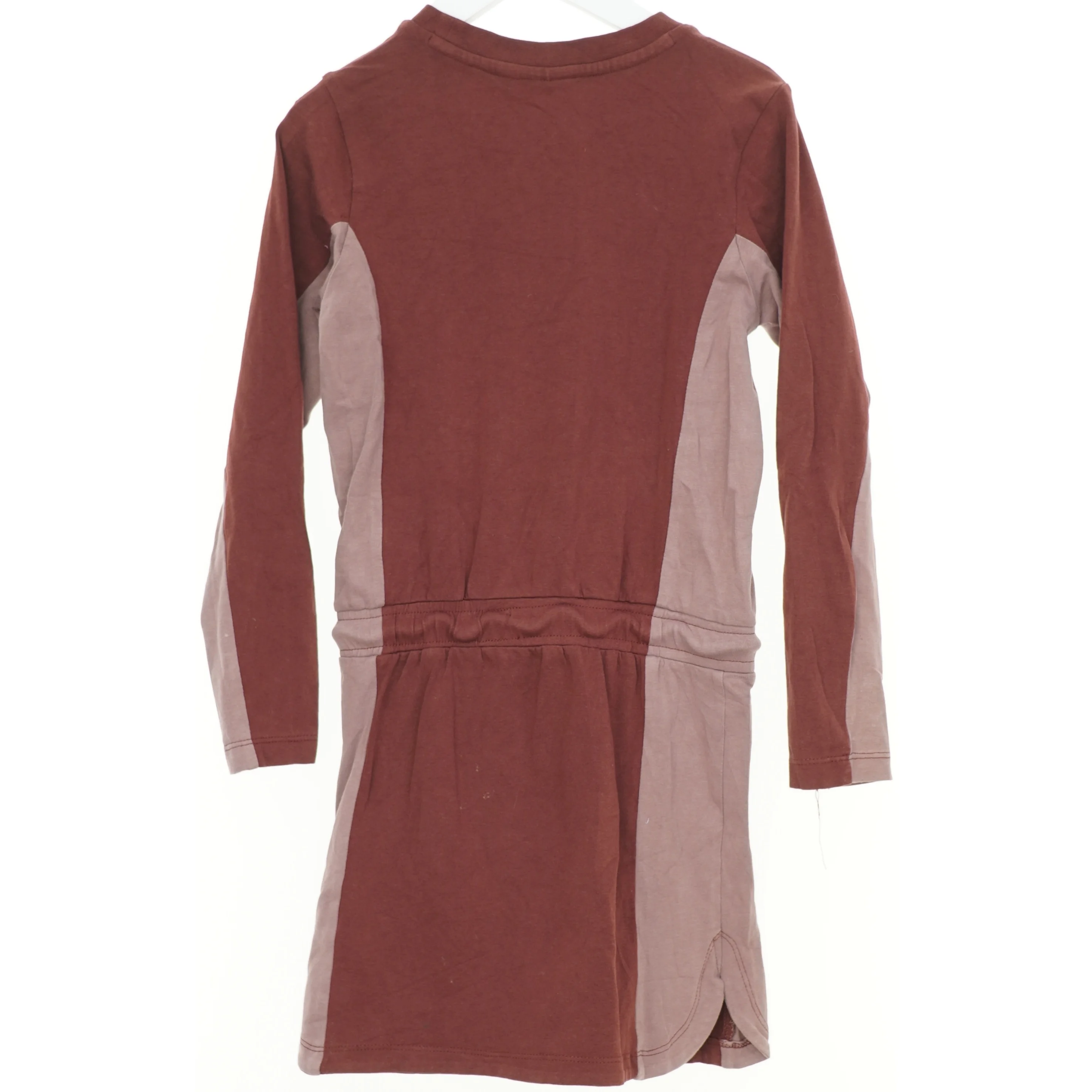 Kjole fra Hummel (str. 122 cm)