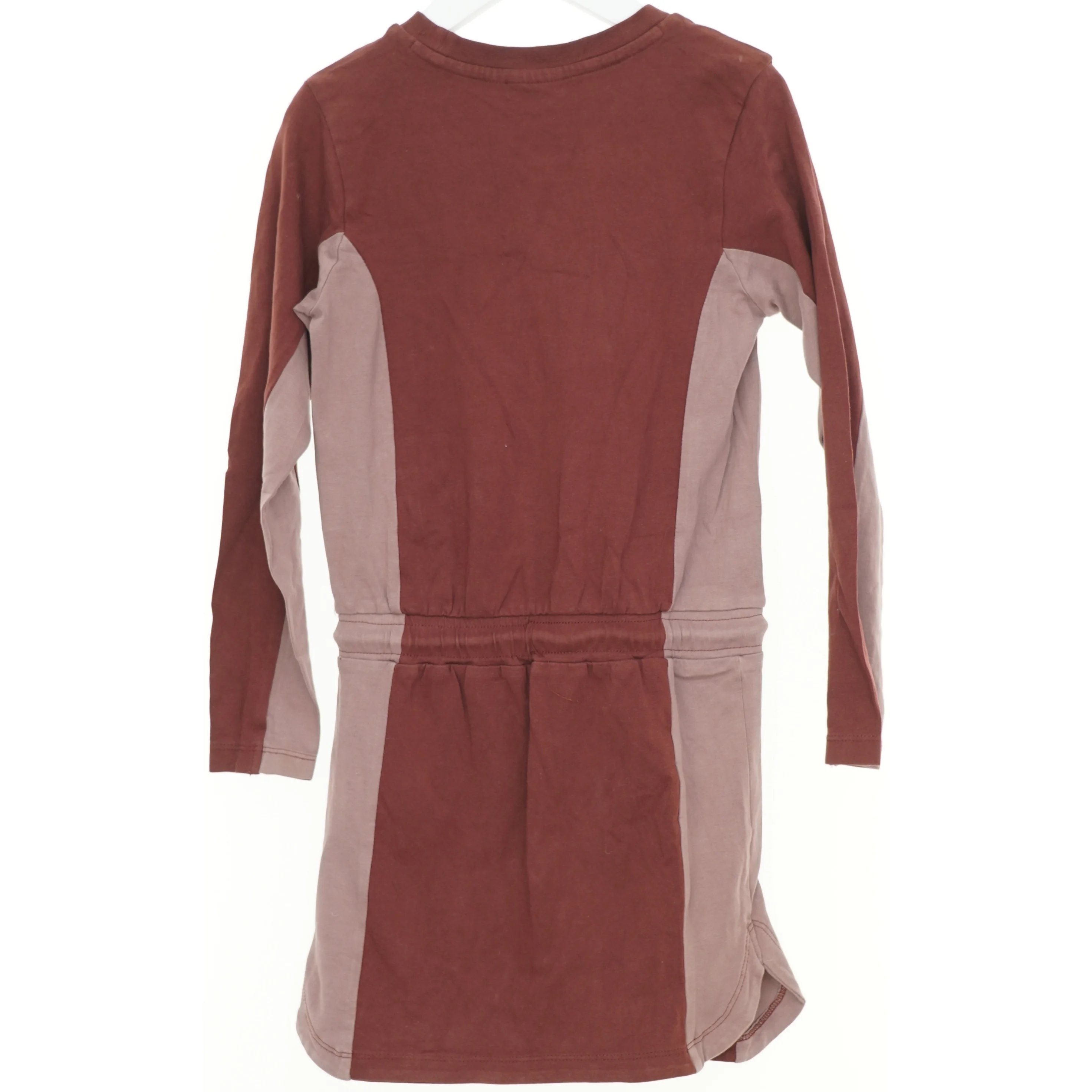 Kjole fra Hummel (str. 122 cm)