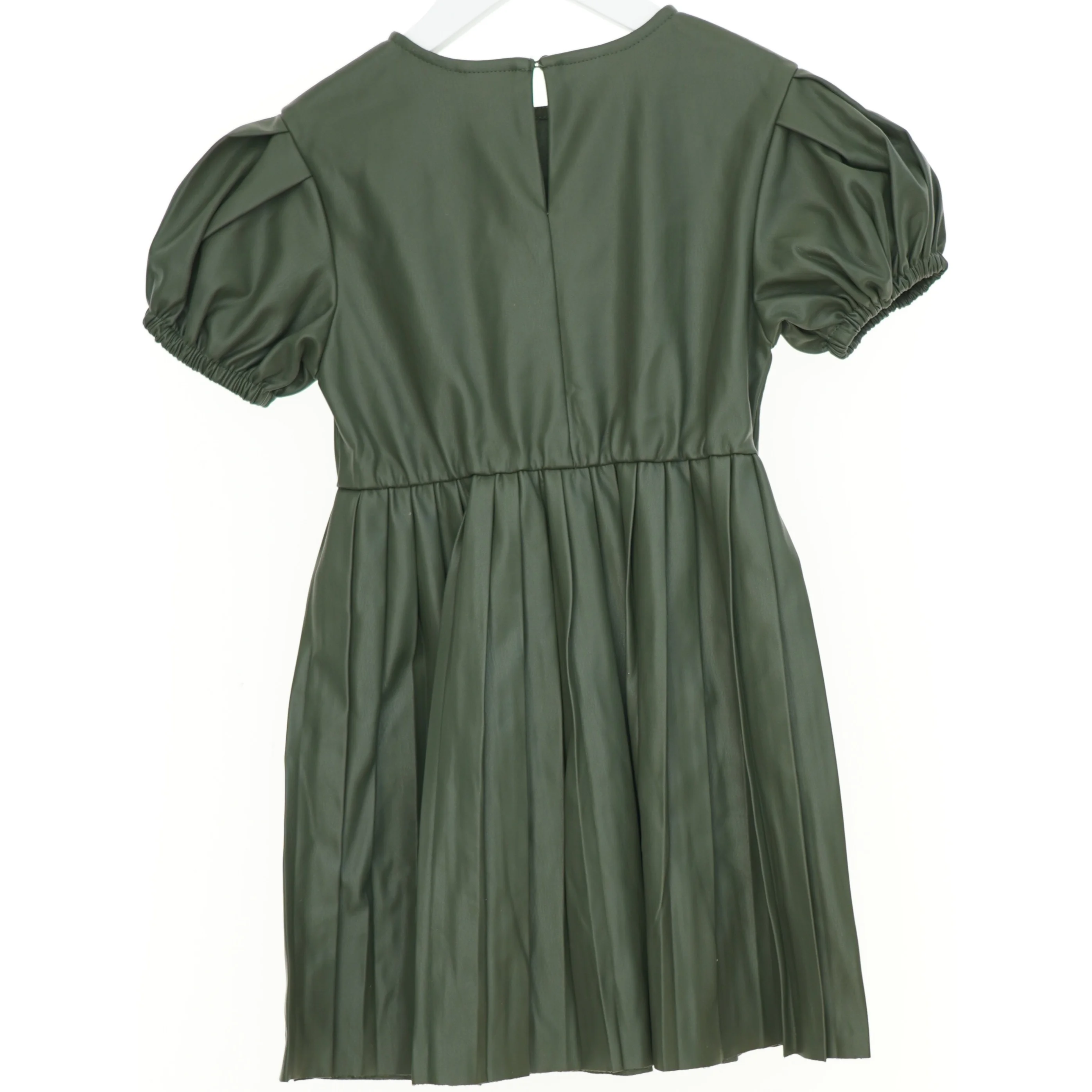 Grøn "læder" Kjole fra Zara (str. 116 cm)