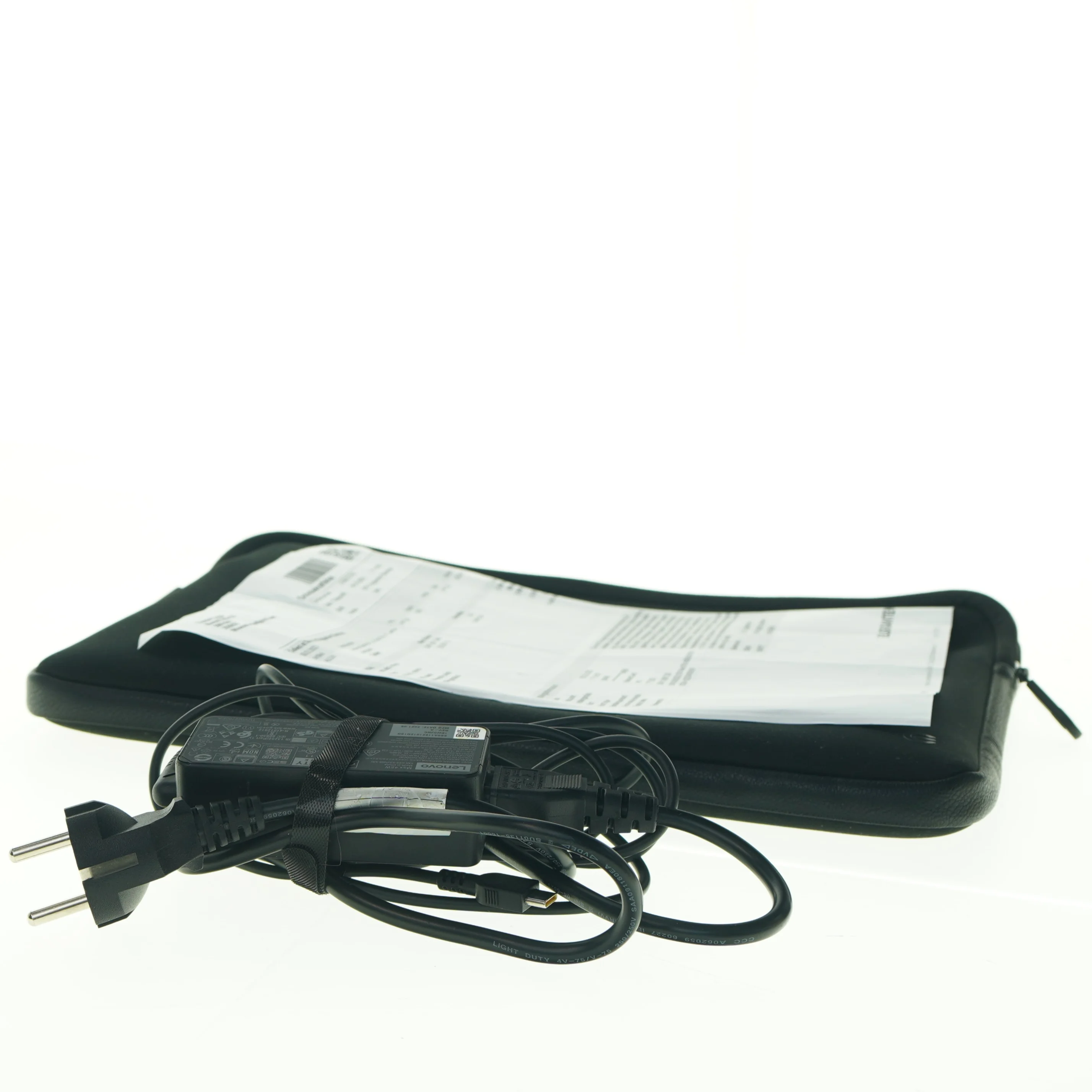 Lenovo Chromebook og etui fra Google (str. 32 x 22 cm)