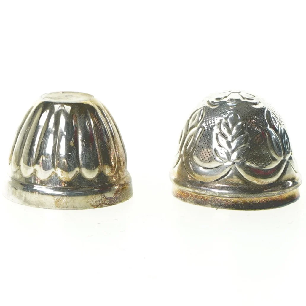 Pynte æg i metal (str. 7 x 5 cm)