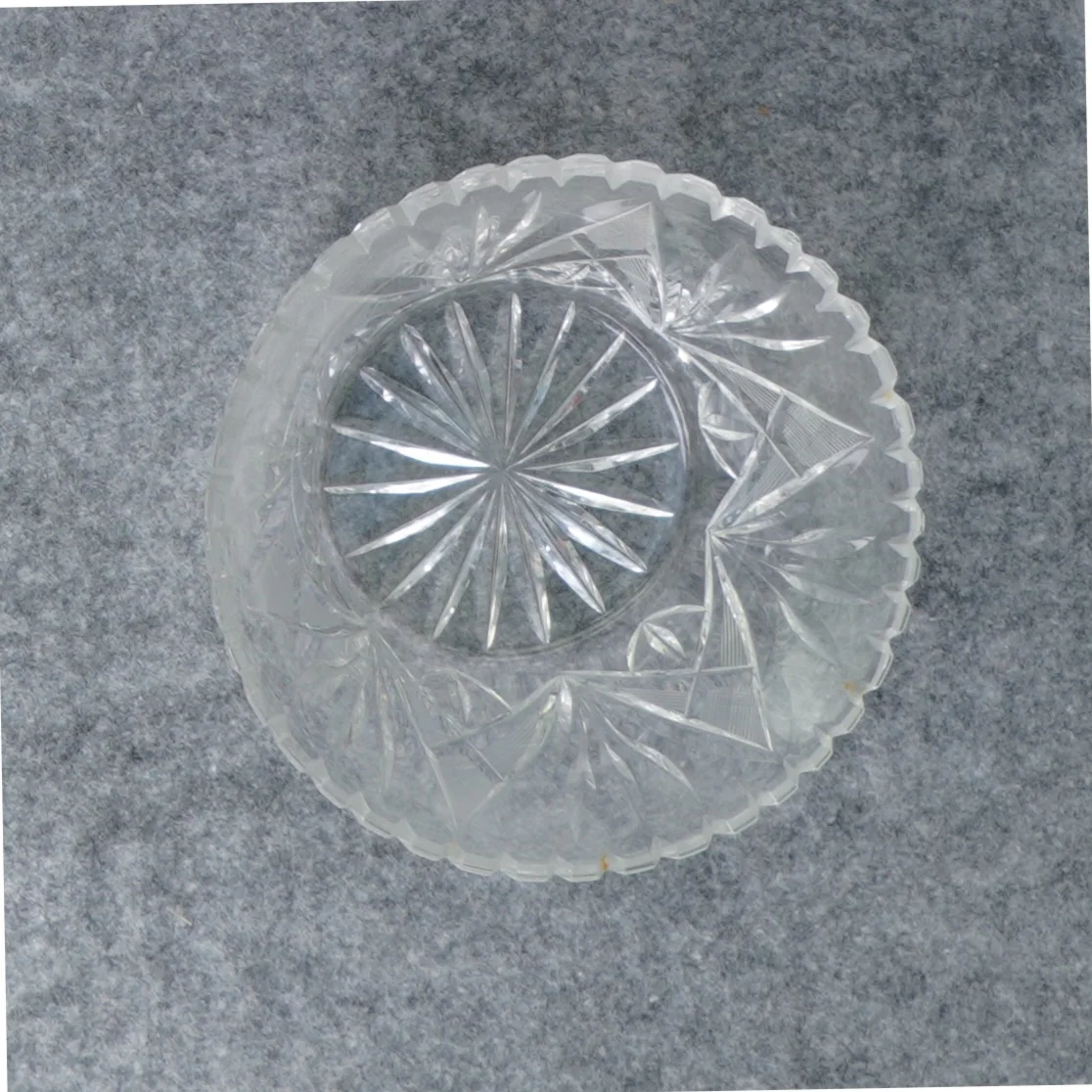 Krystal skål (str. 14 x 5 cm)