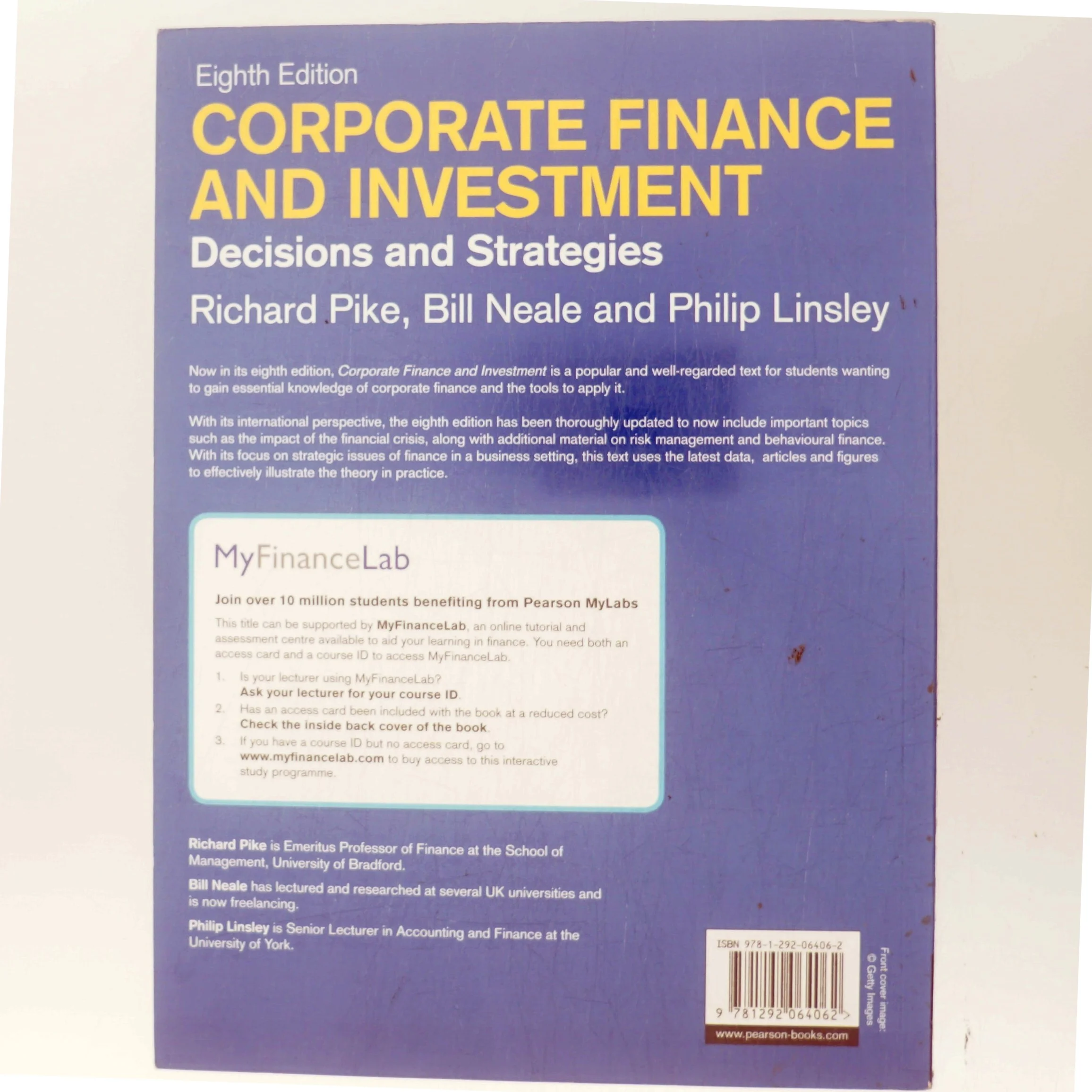 Corporate Finance and Investment (Bog)