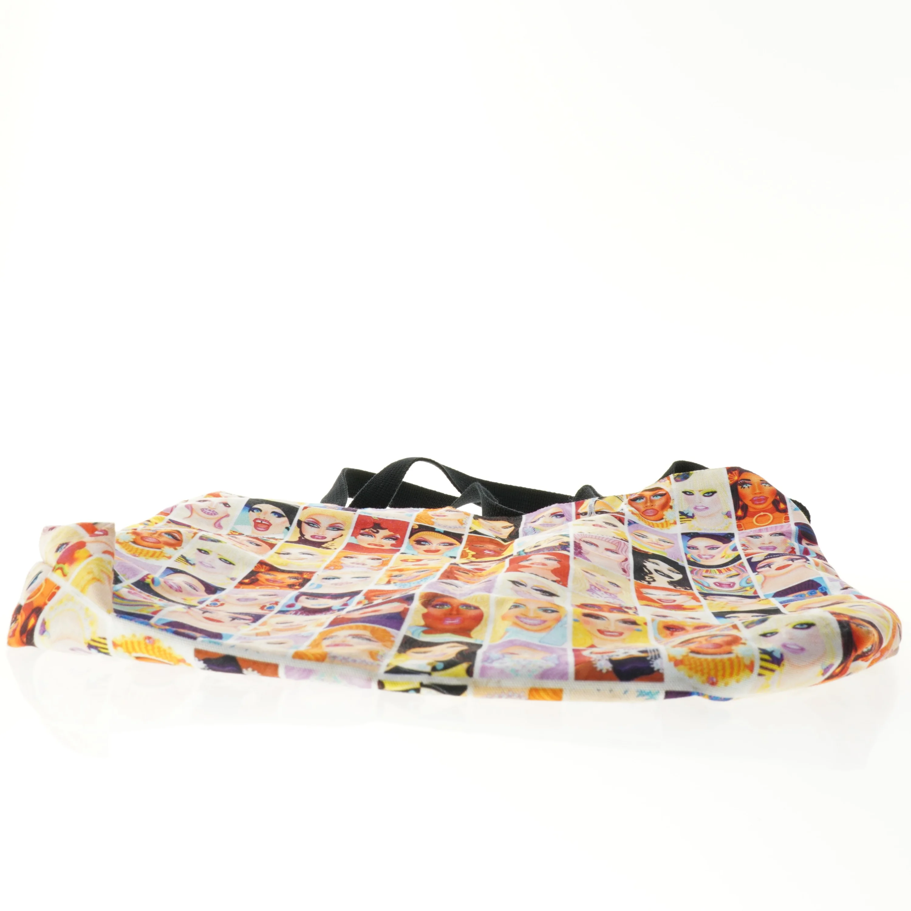 Farverigskuldertaske (str. 45 x 47 cm)