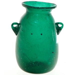 Grøn glasvase med hank (str. 12 x 9 cm)