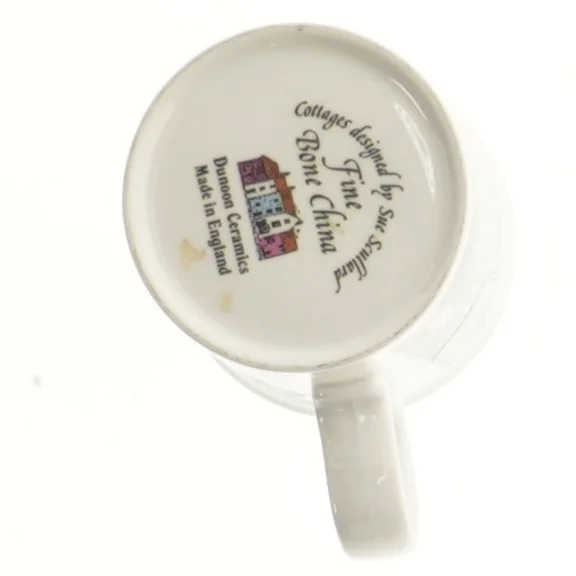 Tekrus med husdesign fra Dunoon Ceramics (str. 10 cm)