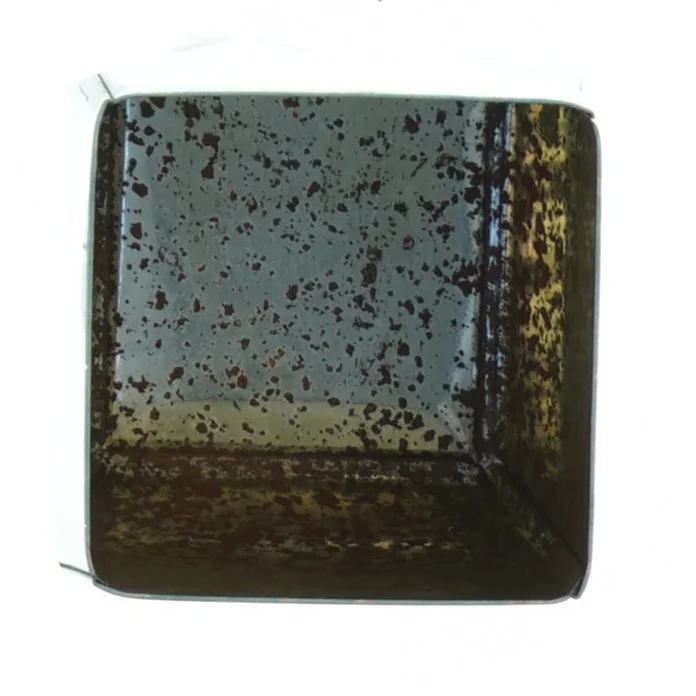 Dåse i metal med hollandske motiver (str. 11 x 10 cm)