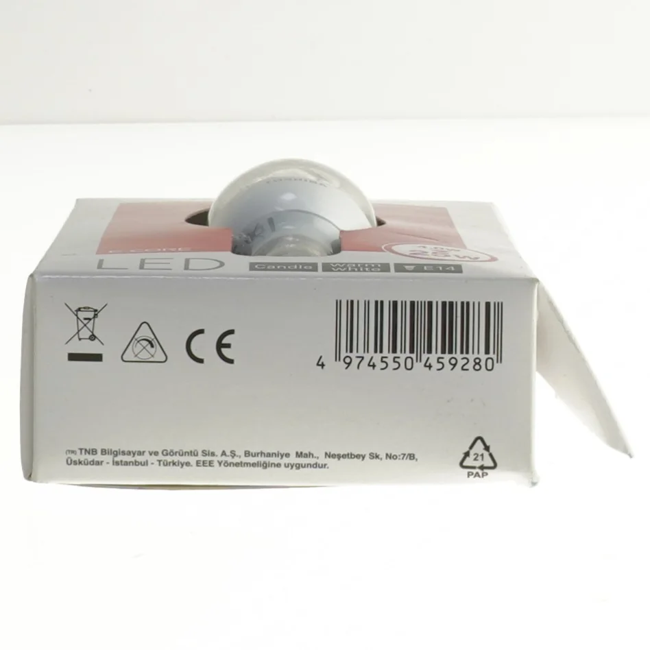 Toshiba LED-lyspære E14 4W fra Toshiba (str. 11 cm)