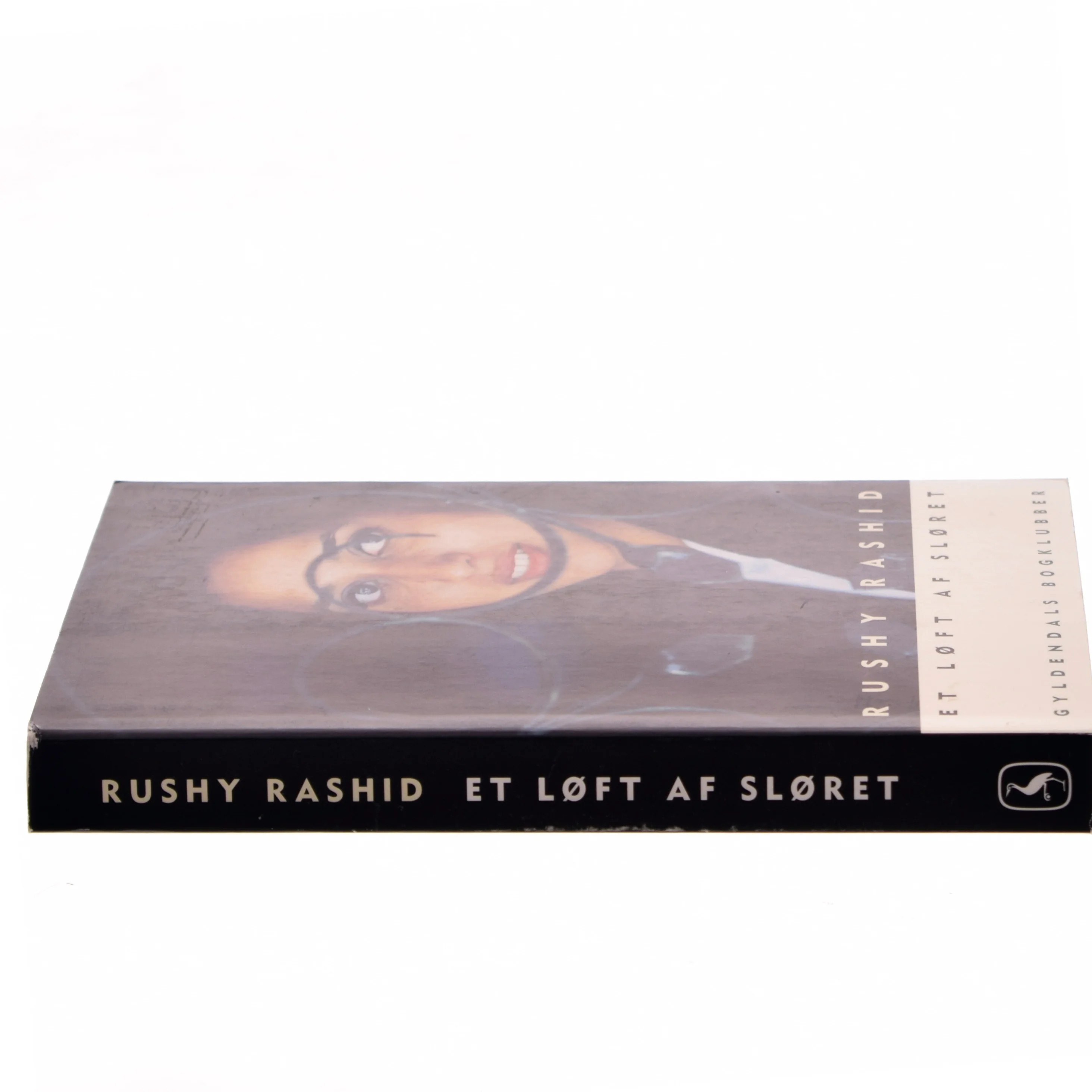 Et løft af sløret : Bogen er tilegnet mine endnu ufødte børn, min kæreste Janu og min kloge Monu. af Rushy Rashid (Bog)