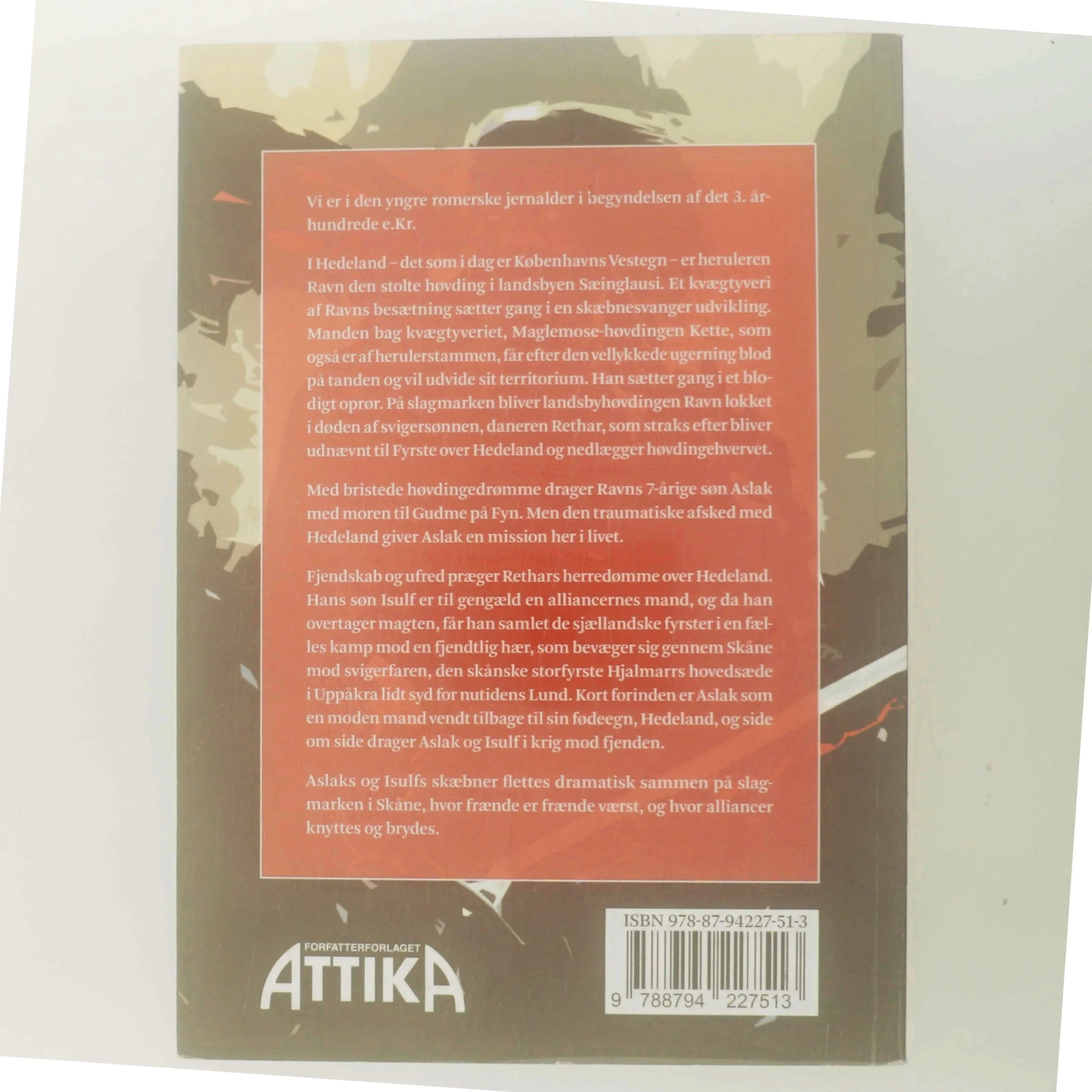 Fyrstens fald : spændingsroman fra Danmarks jernalder af Henrik Olsen (f. 1957) (Bog)