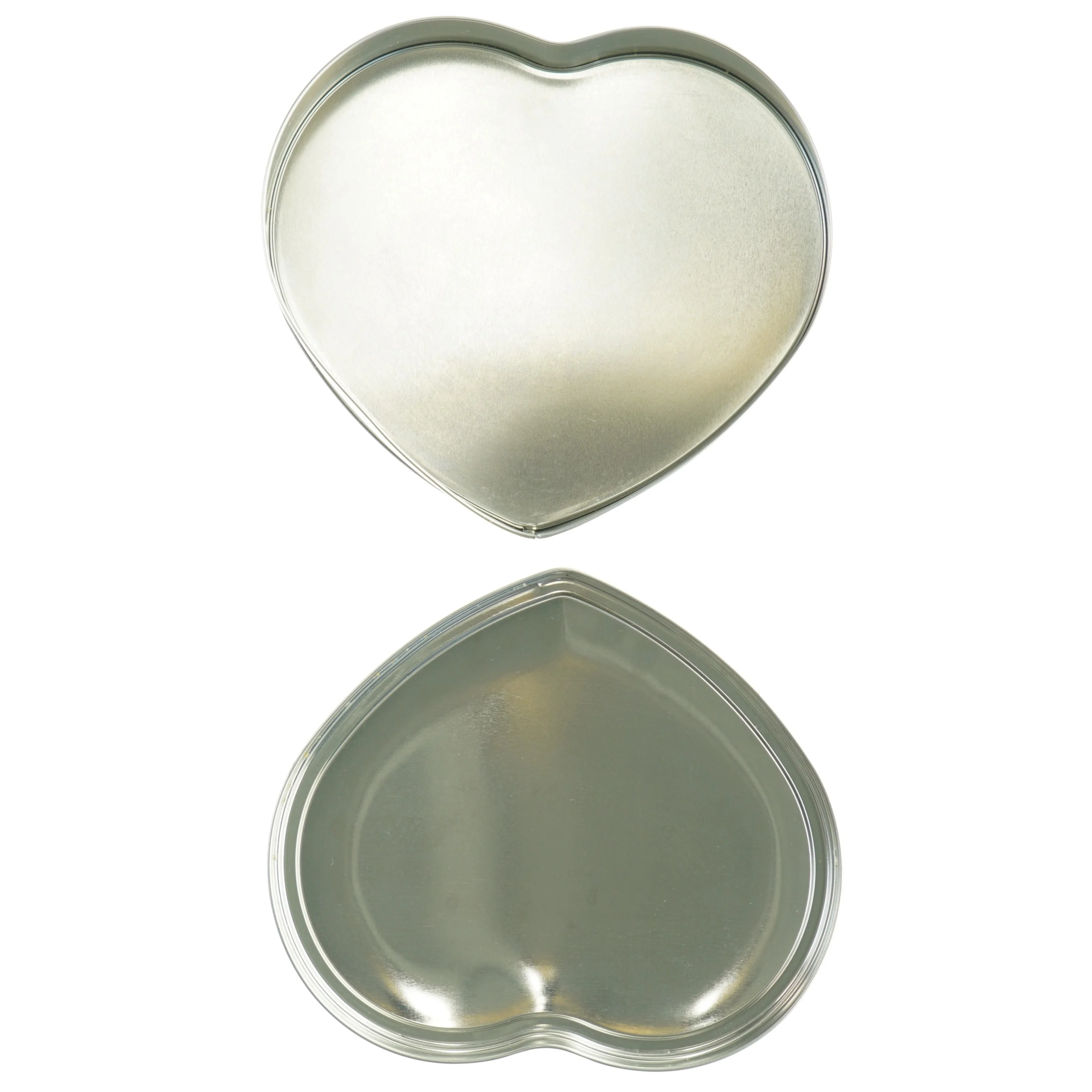 Hjerteformet metaldåse (str. 23 x 19 cm)