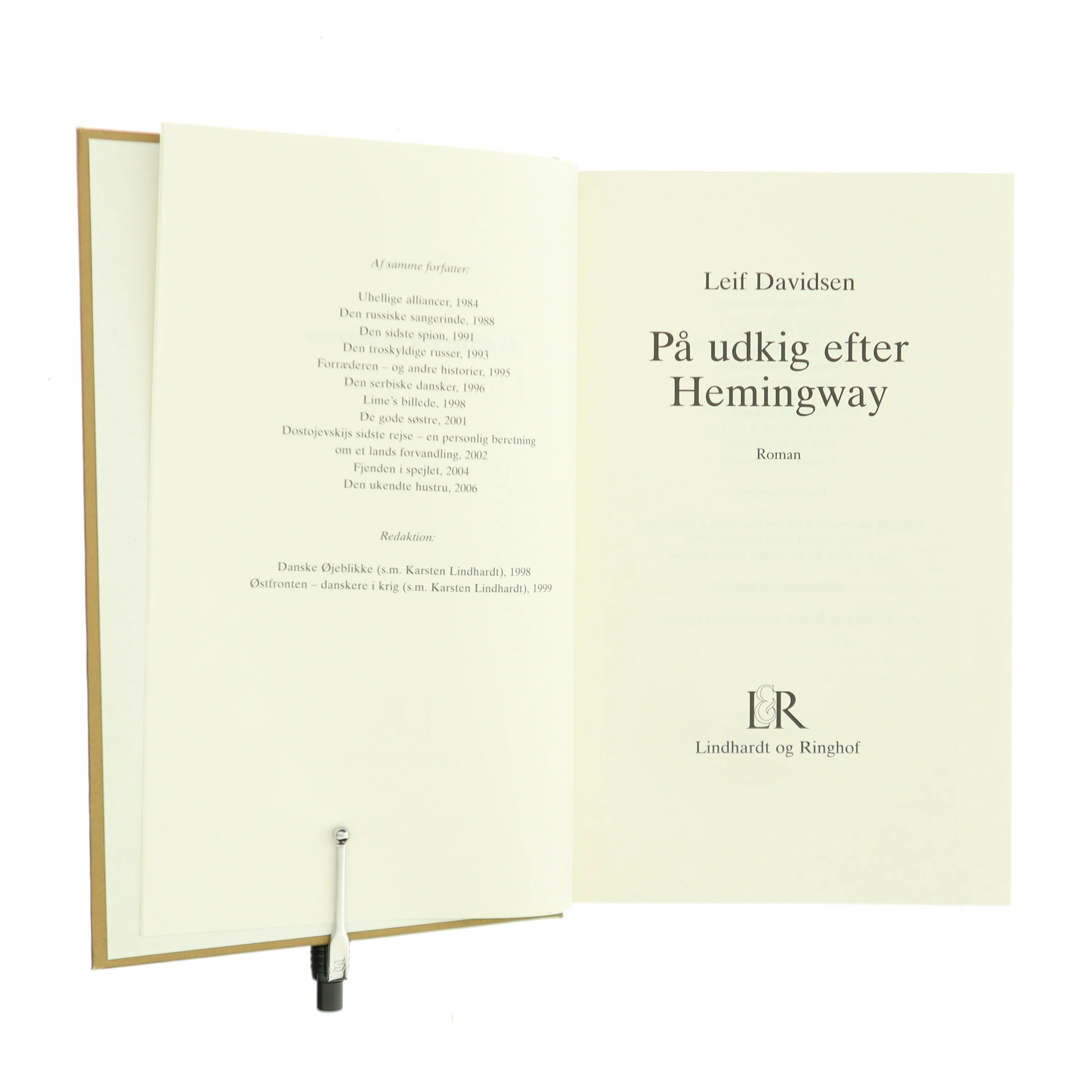 På udkig efter Hemingway af Leif Davidsen (Bog)