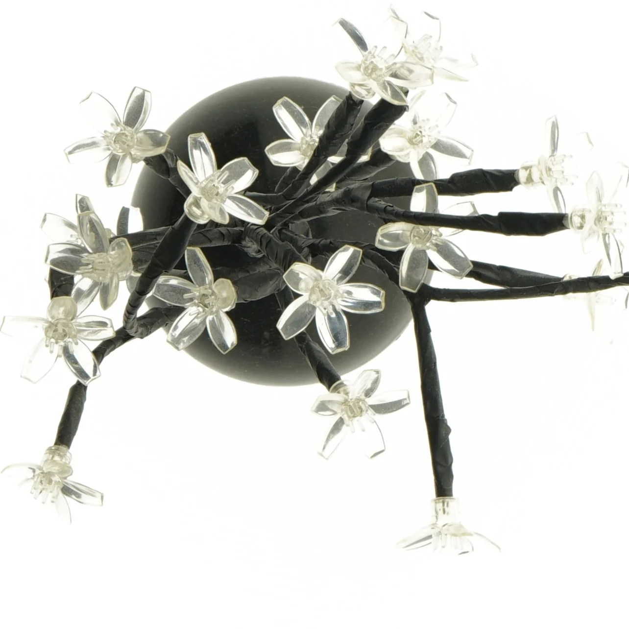 Dekorativ lyskilde med blomster fra Jysk (str. 29 cm)