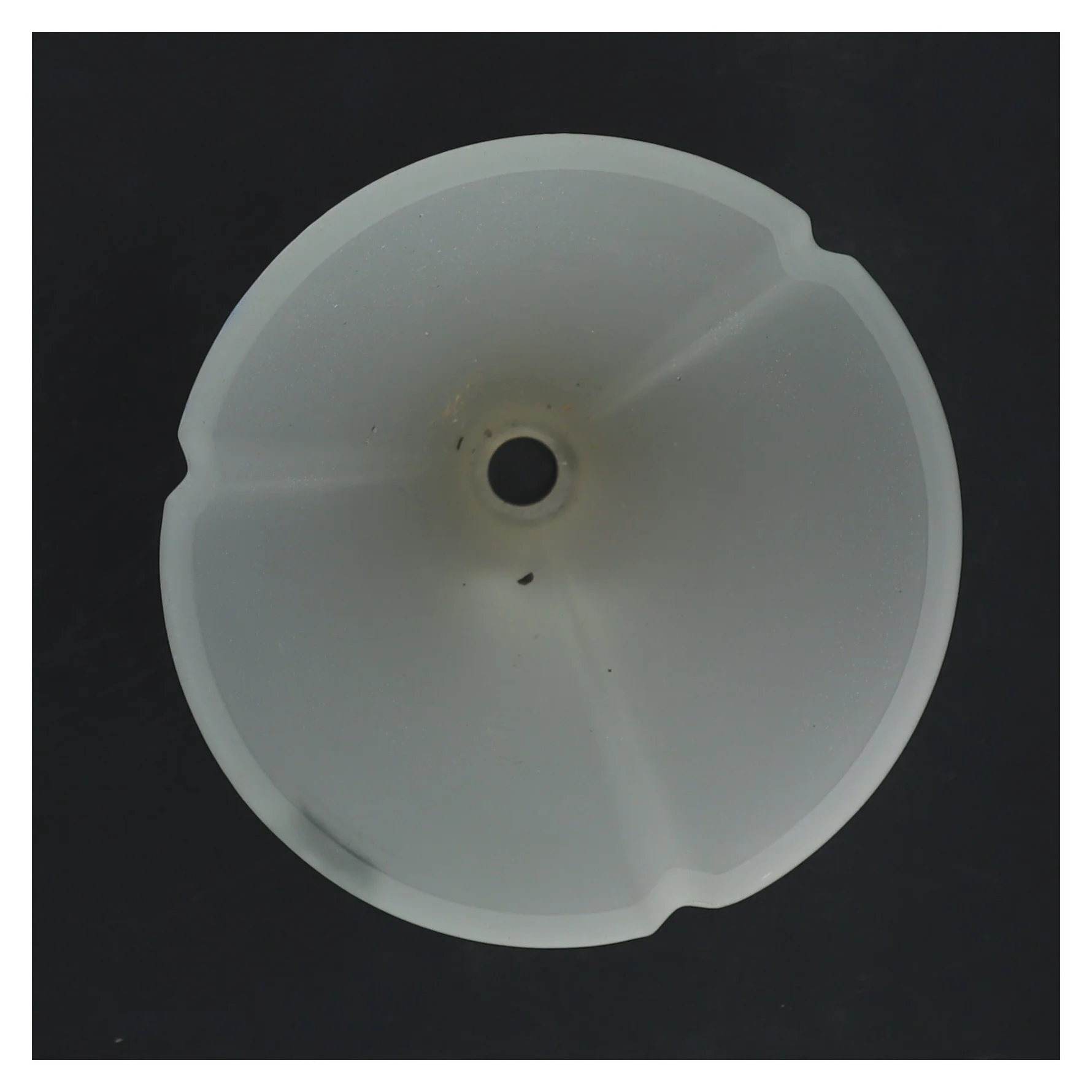 Frosted lampeskærm med komponenter fra Herstal (str. 19x12 cm)