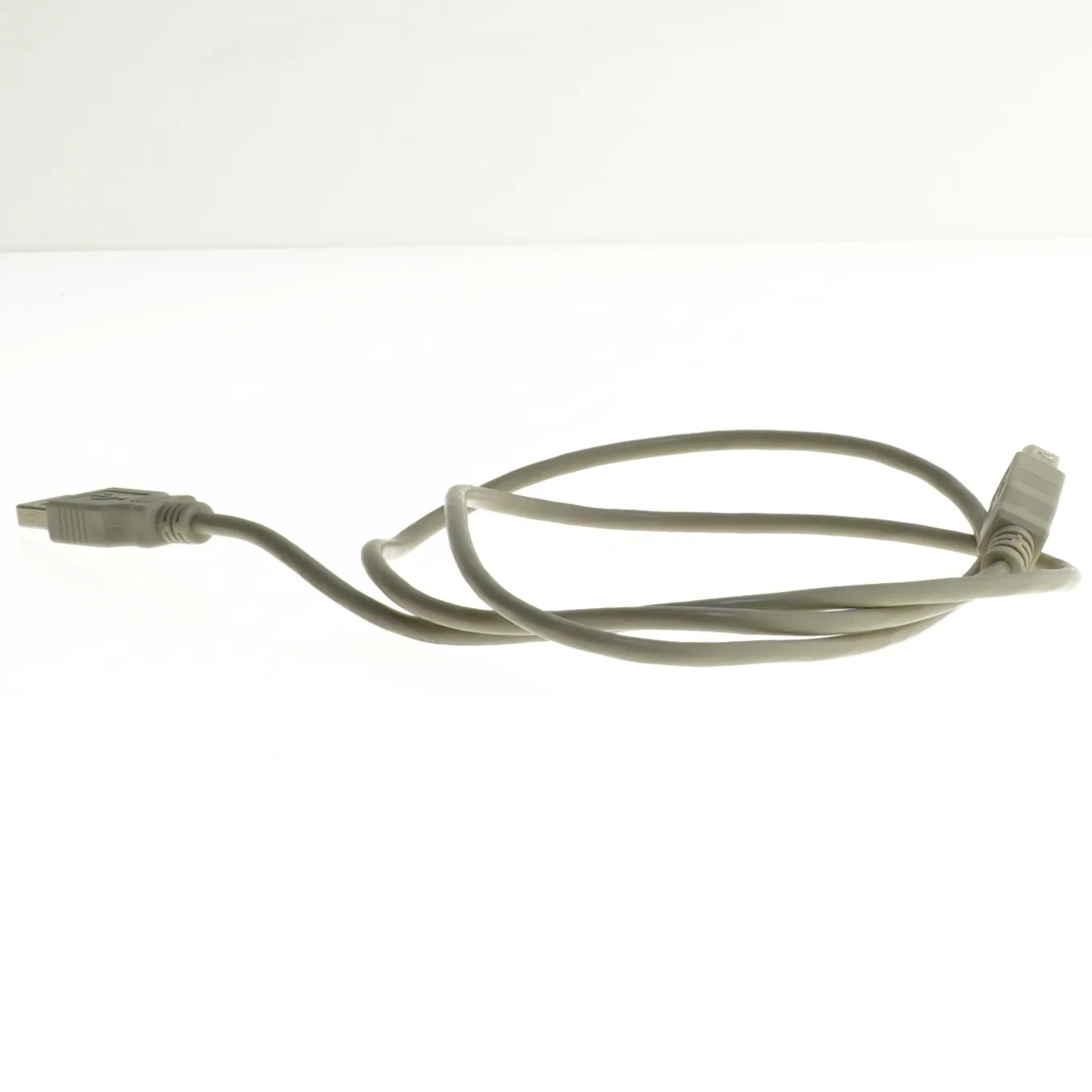 USB kabel (str. 100 cm)
