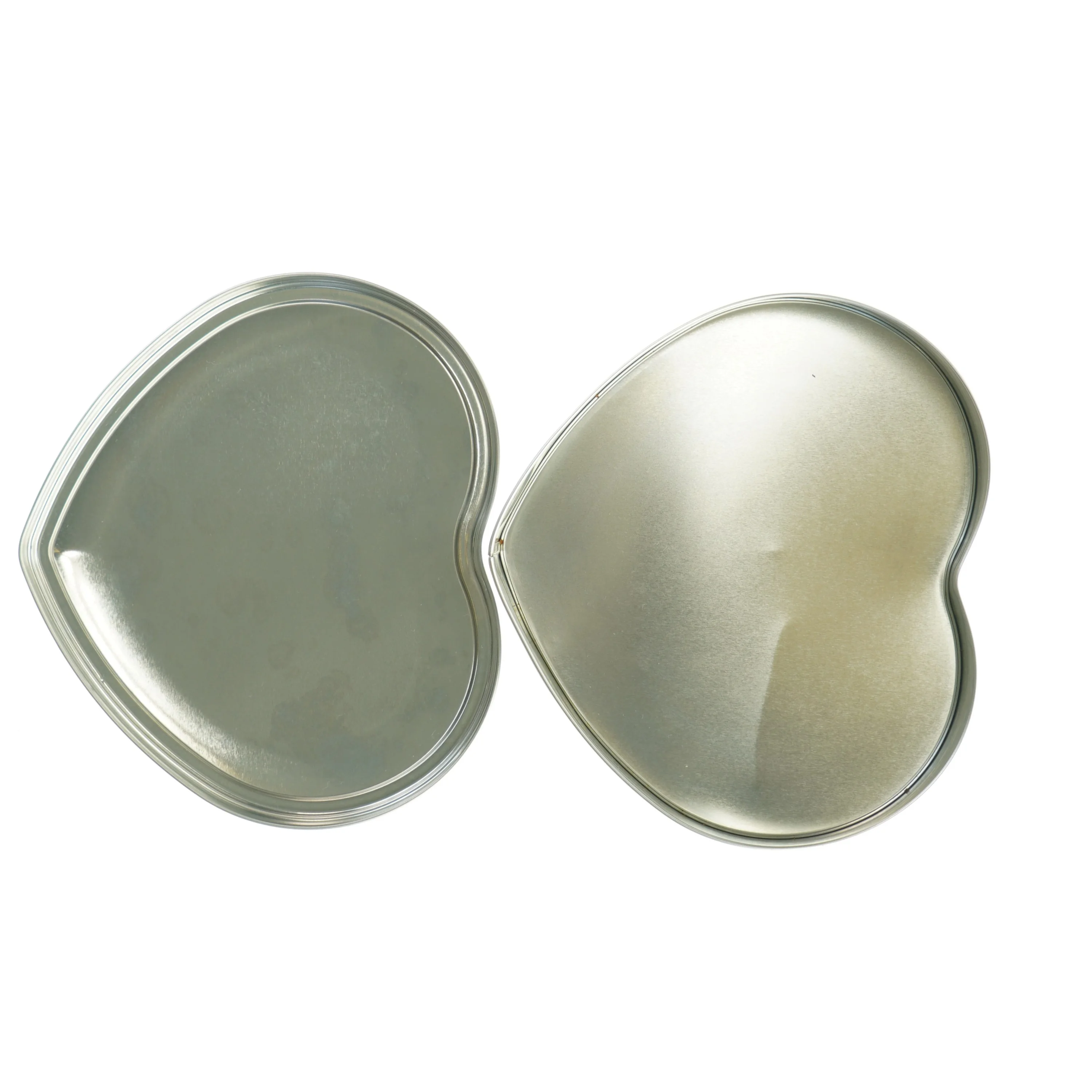 Hjerteformet kagedåse (str. 22 x 19 cm)