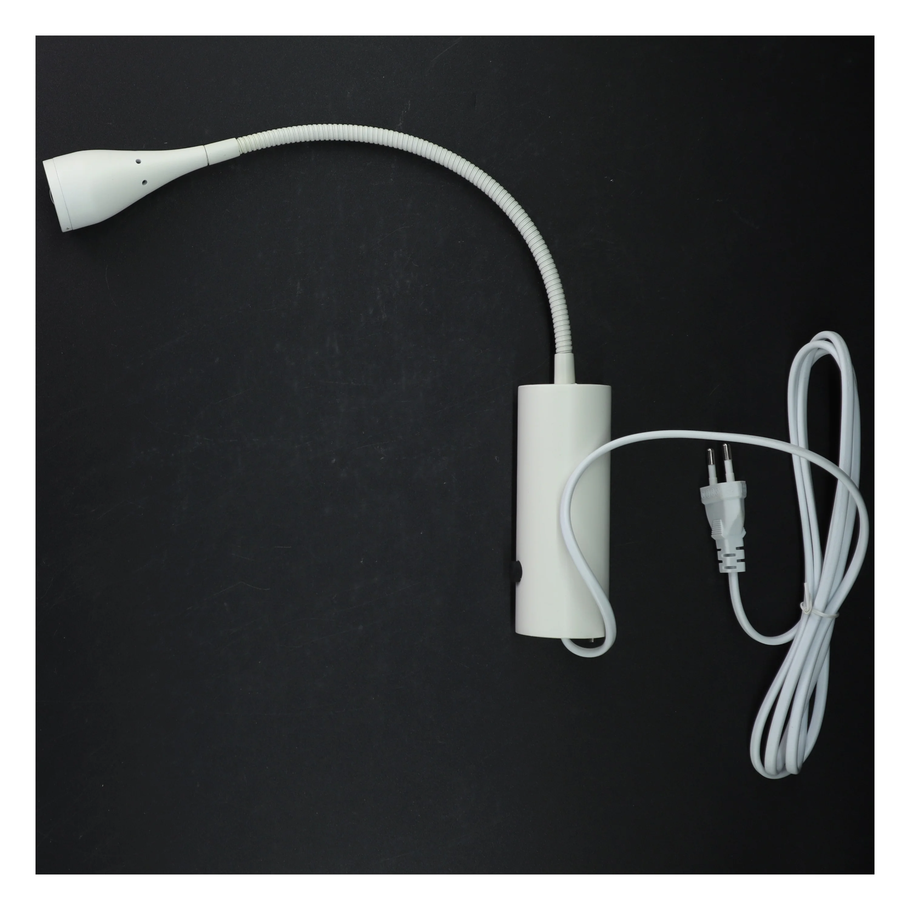 Hvid væglampe med fleksibel arm